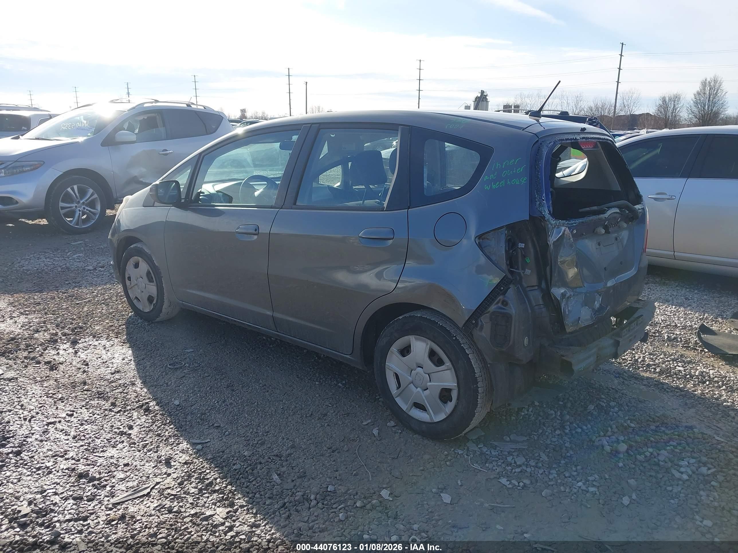 HONDA FIT image 3