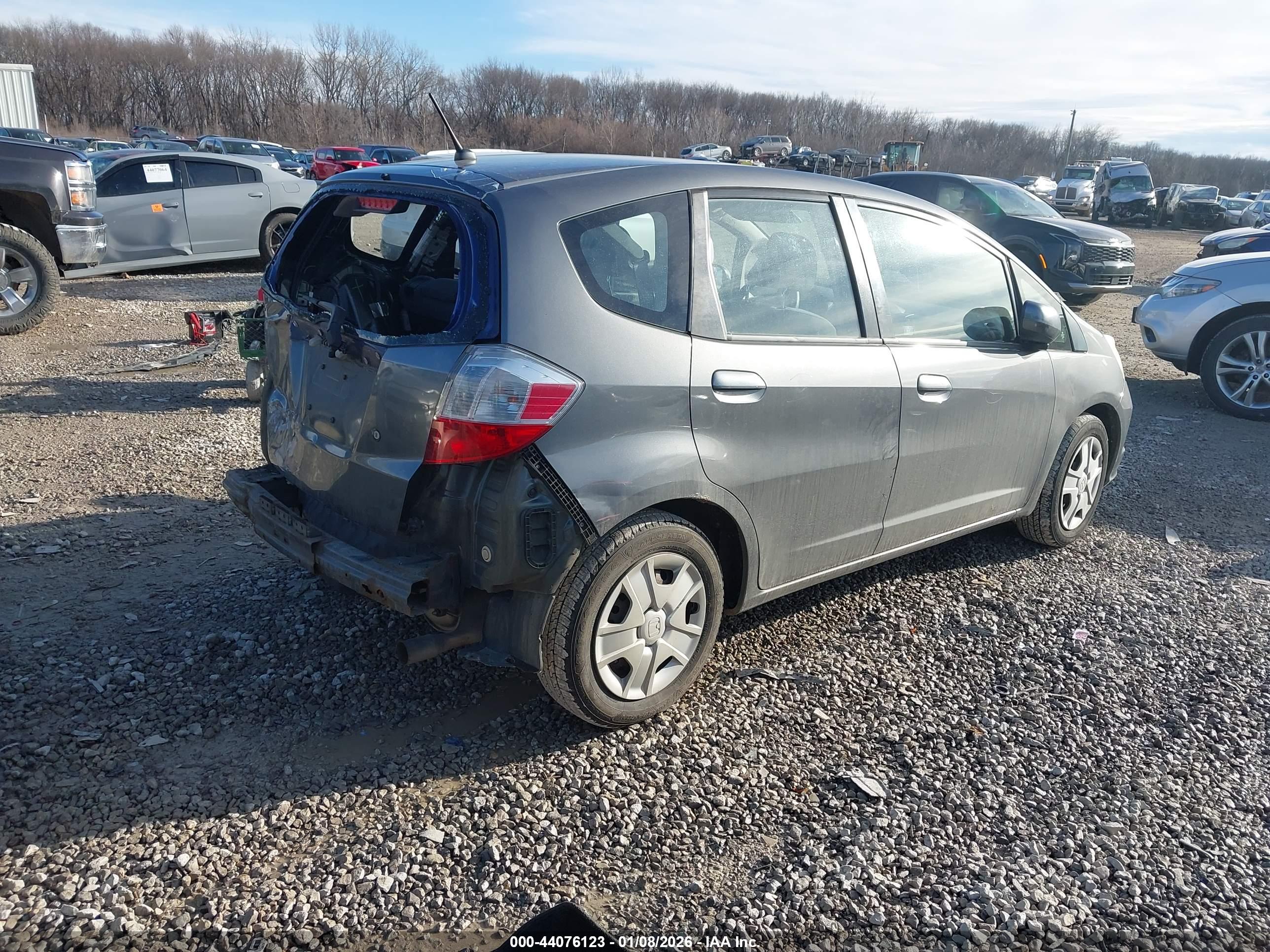 HONDA FIT image 4