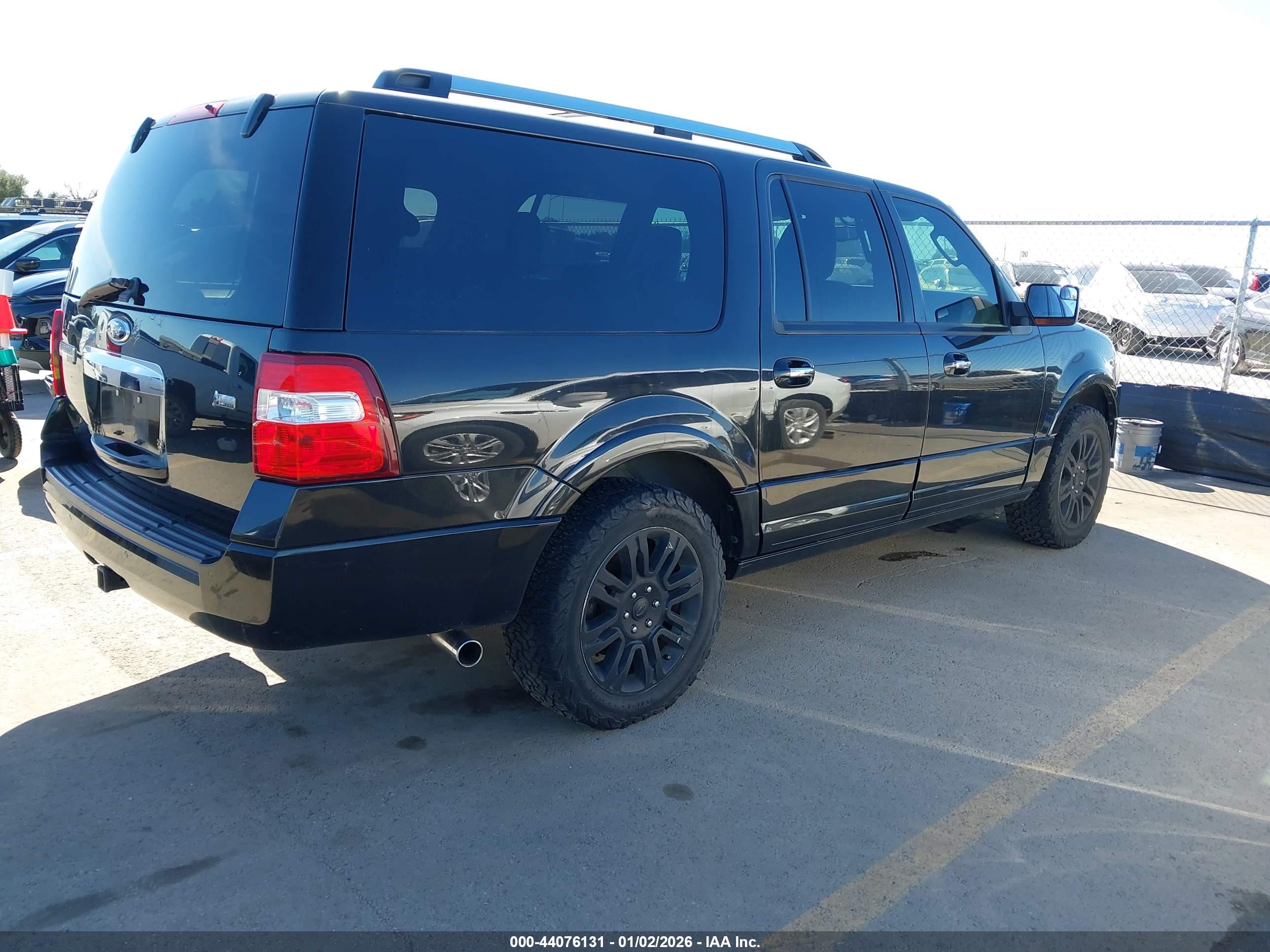 FORD EXPEDITION image 4
