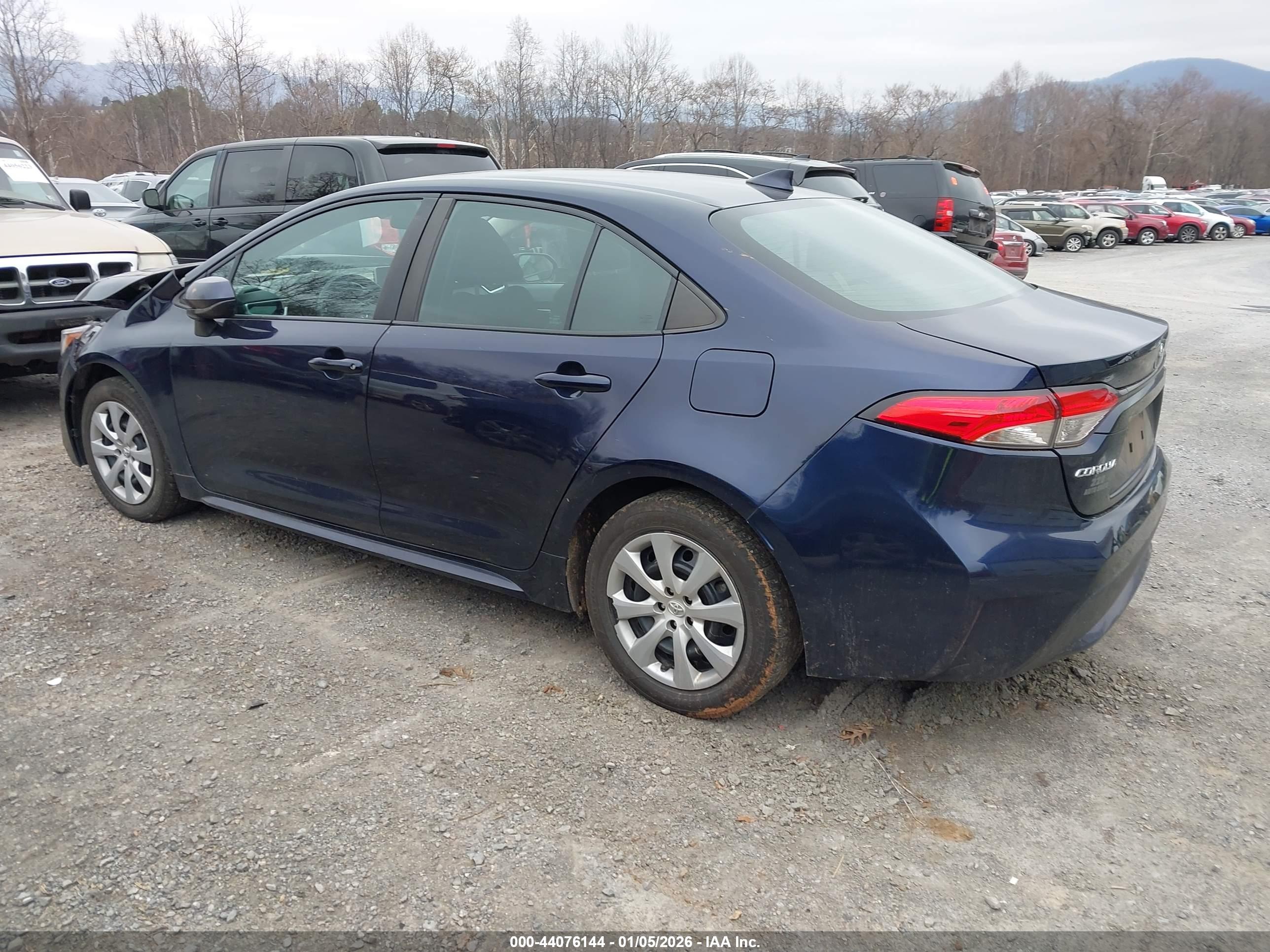 TOYOTA COROLLA image 3