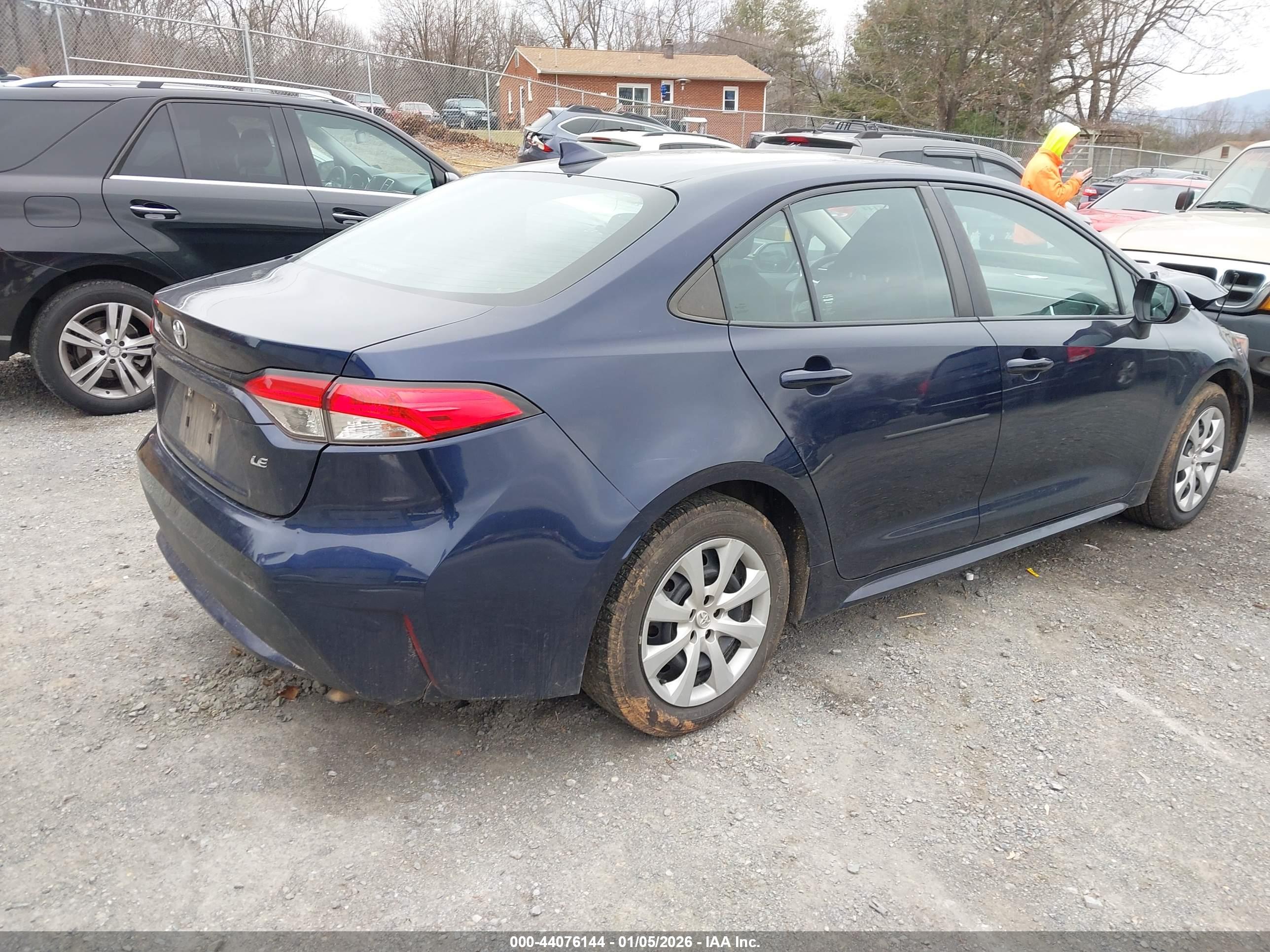 TOYOTA COROLLA image 4