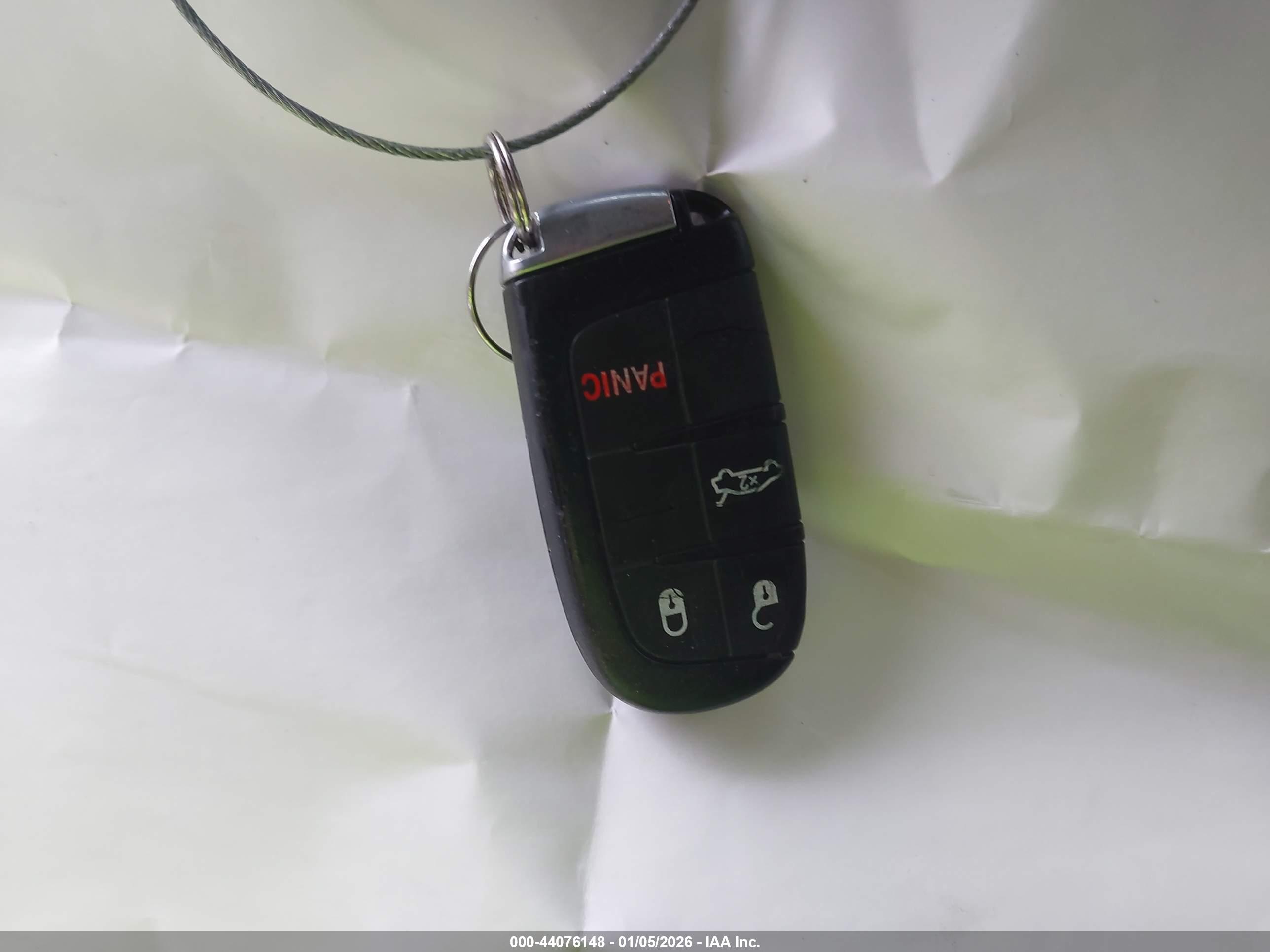 DODGE CHALLENGER image 11