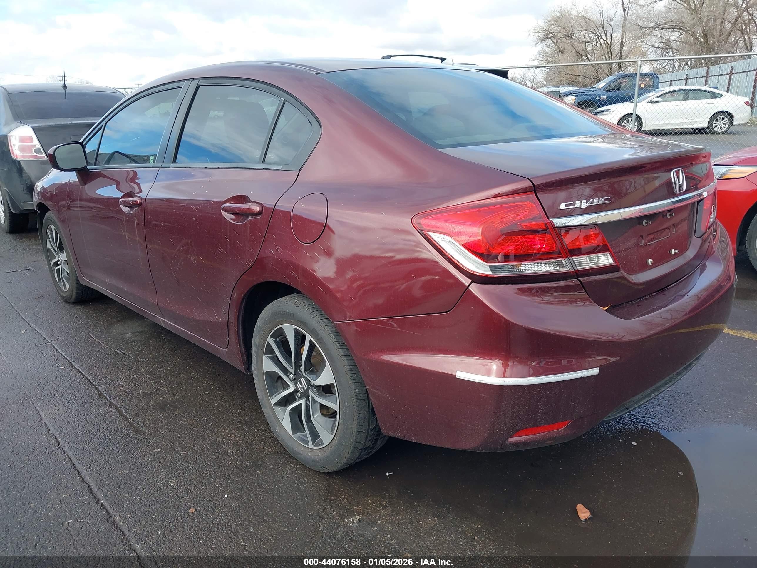 HONDA CIVIC image 3