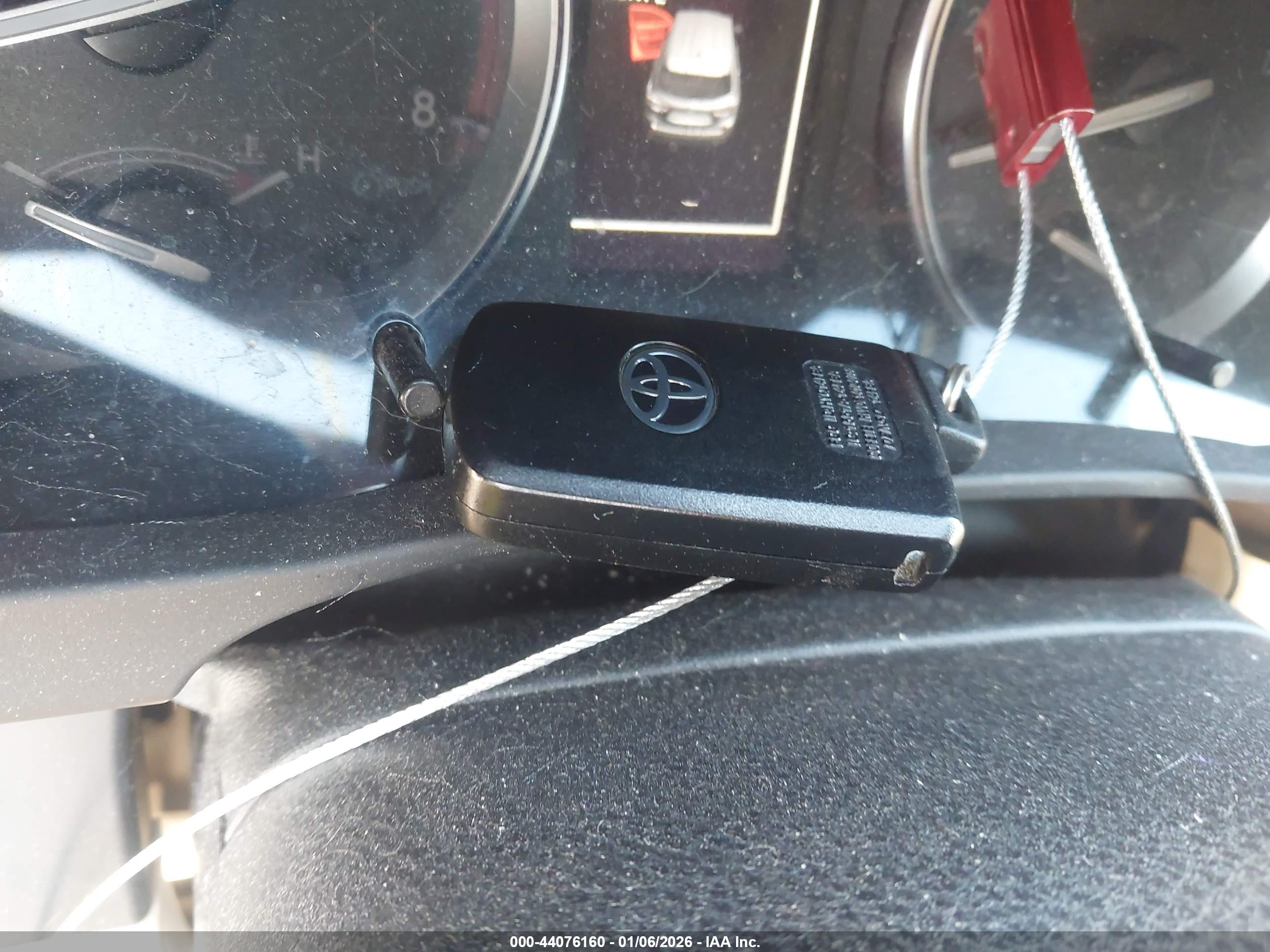 TOYOTA HIGHLANDER image 11