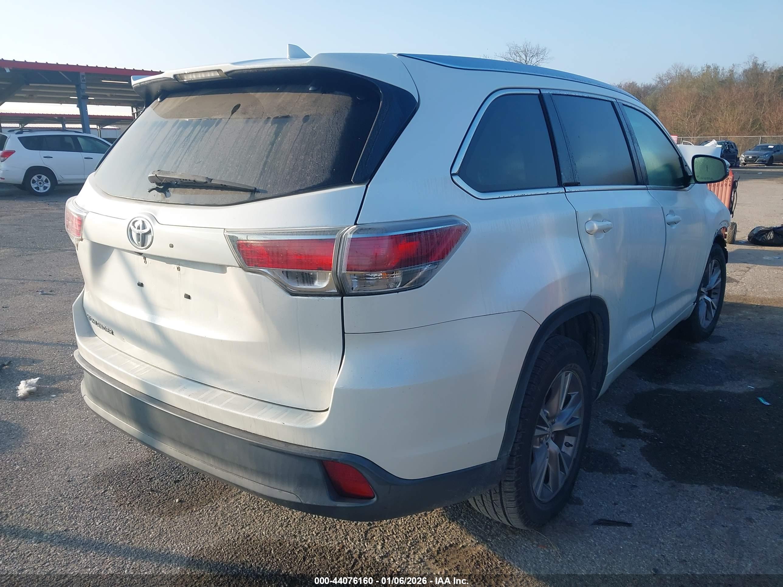 TOYOTA HIGHLANDER image 4