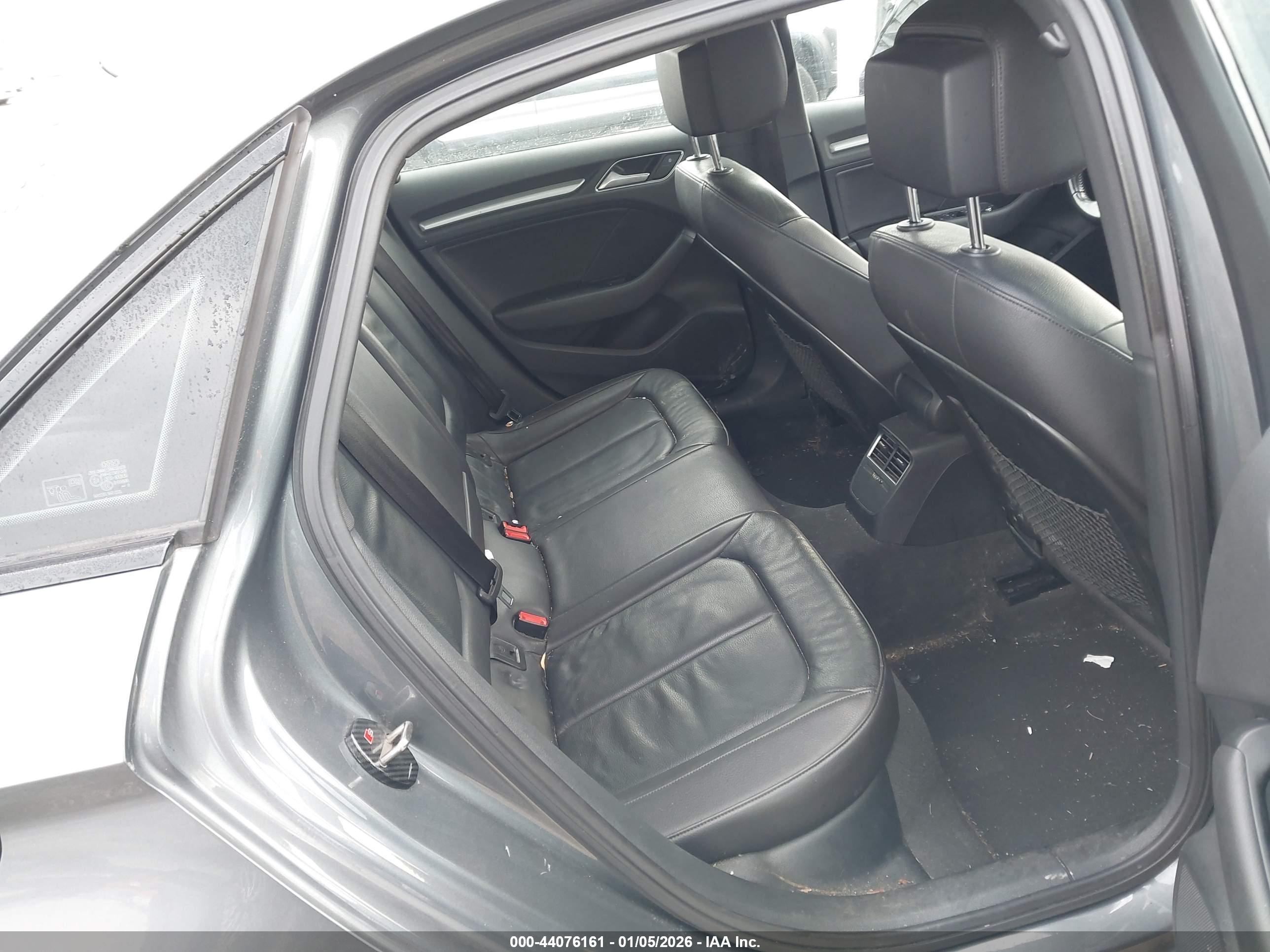 AUDI A3 image 8