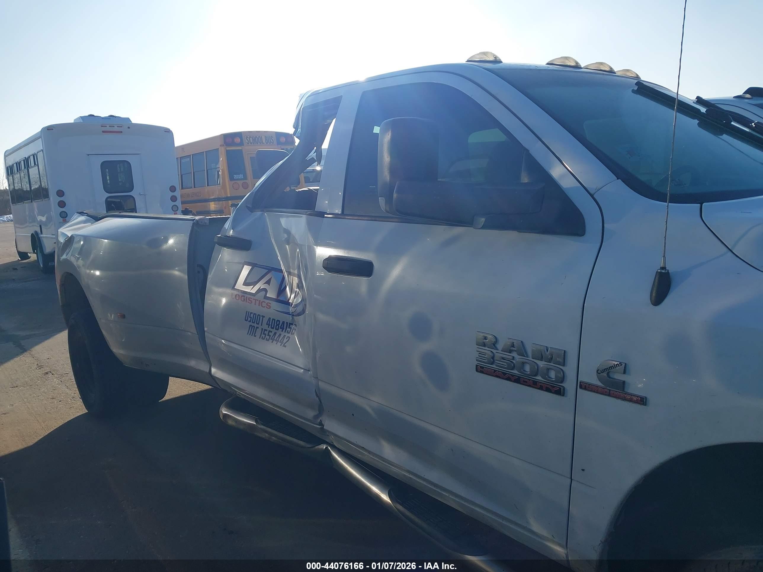 RAM 3500 image 6