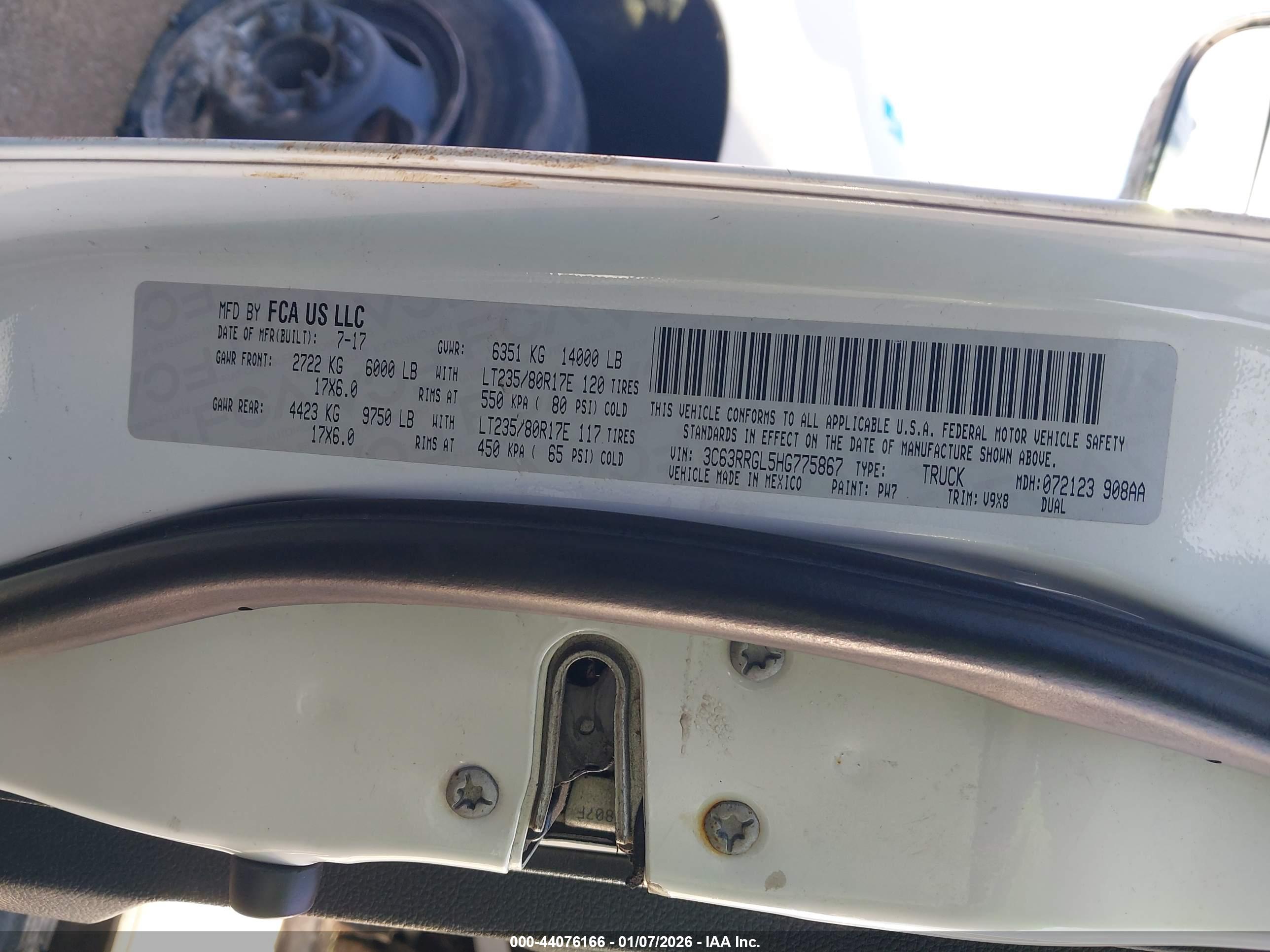 RAM 3500 image 9