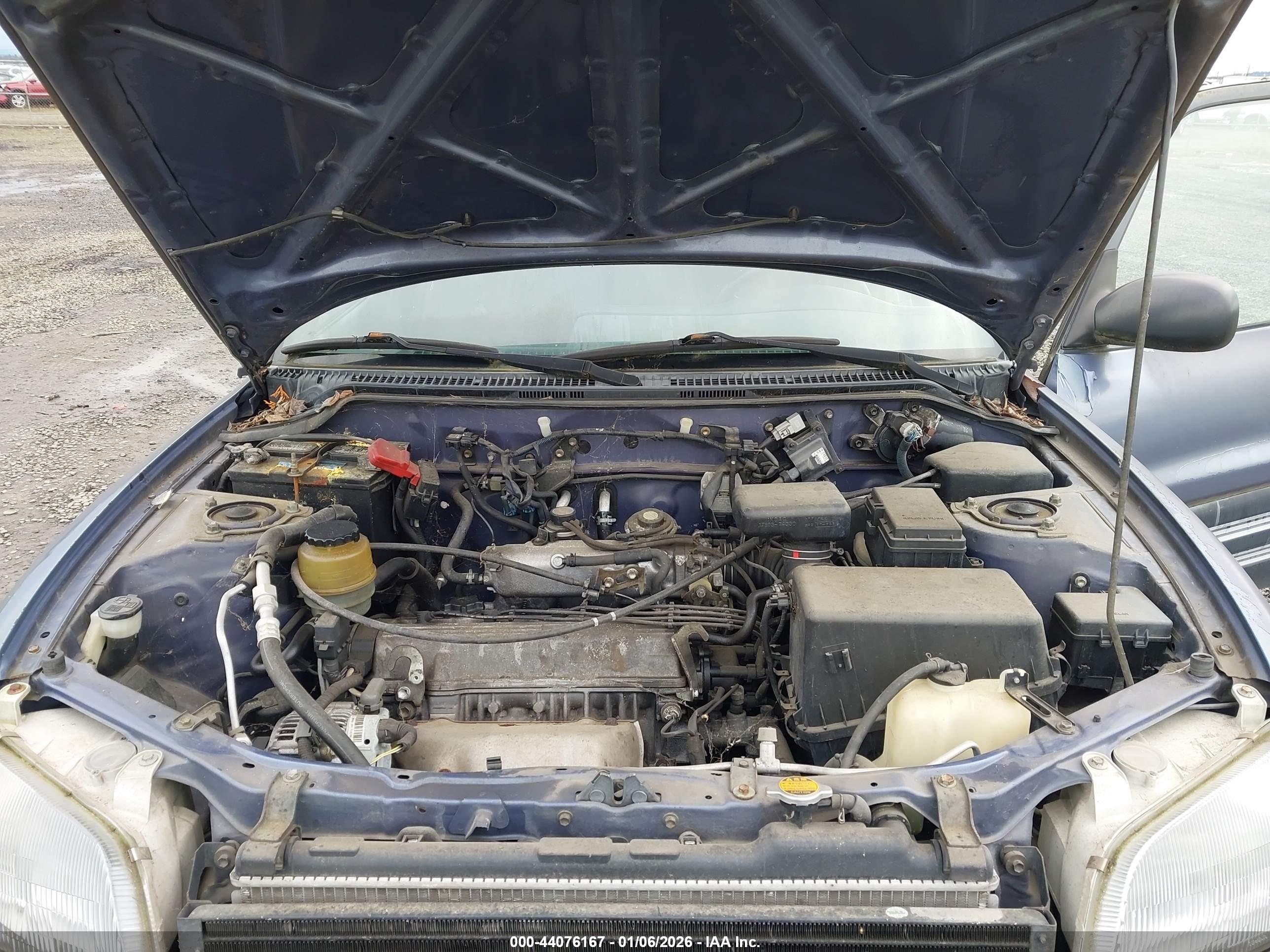 TOYOTA RAV4 image 10