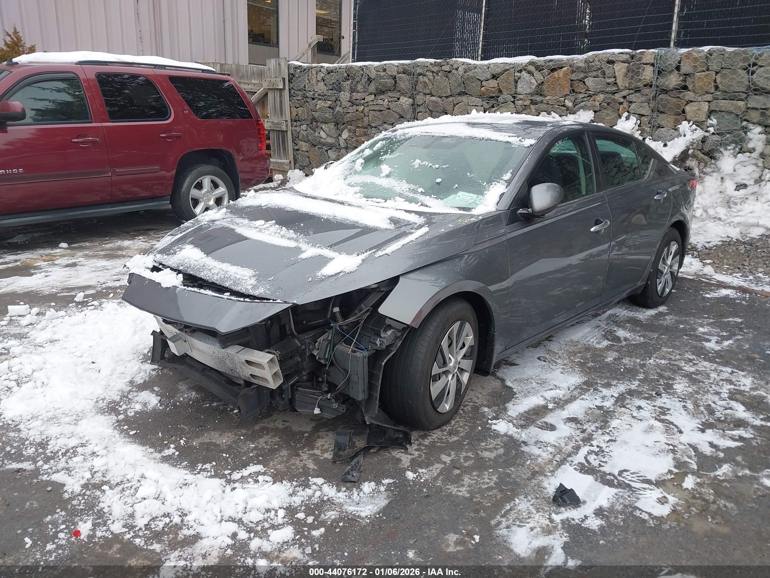 NISSAN ALTIMA image 2