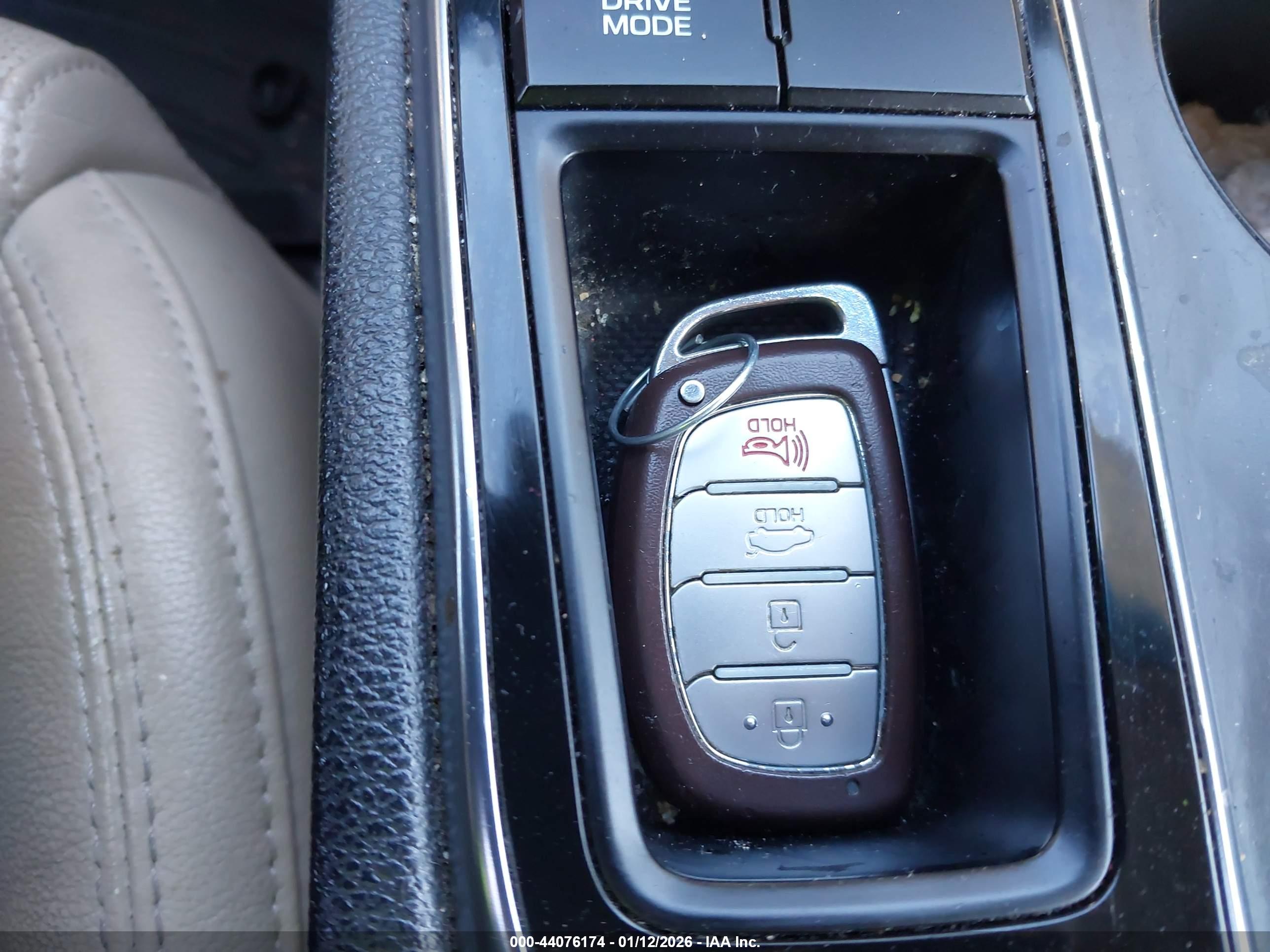 HYUNDAI SONATA image 11