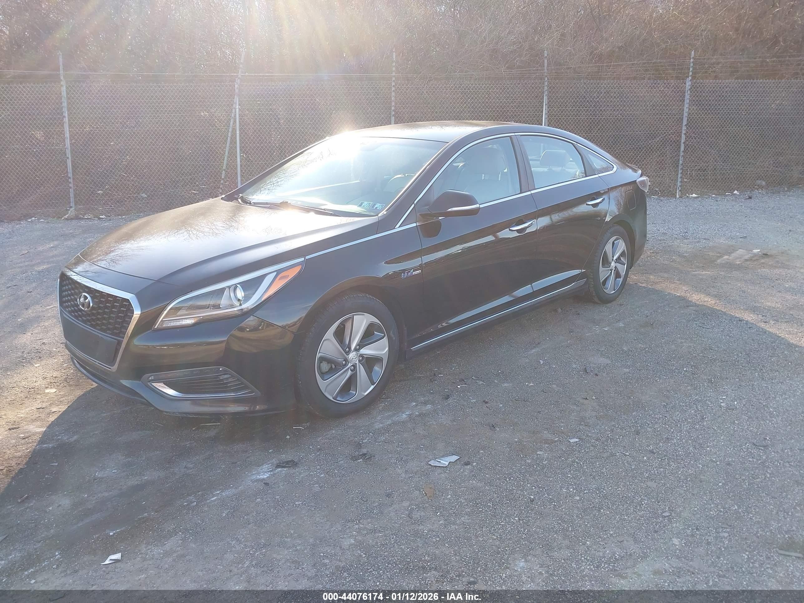 HYUNDAI SONATA image 2