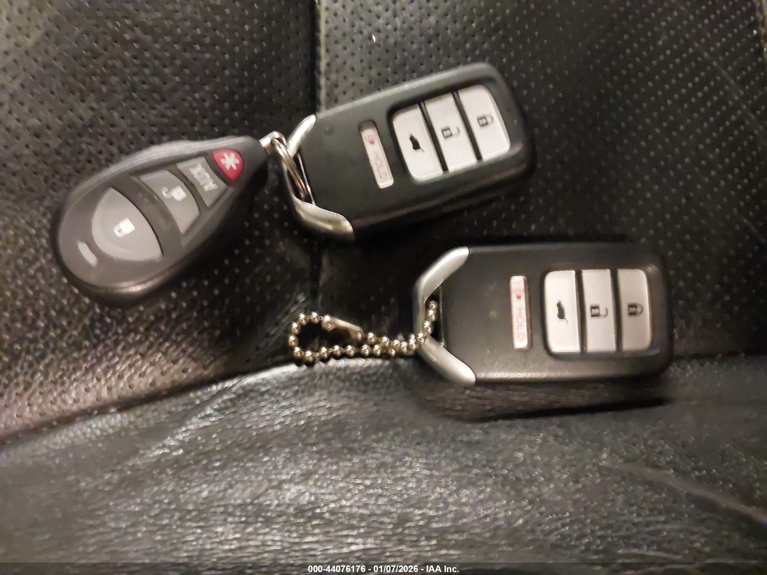 HONDA CR-V image 11