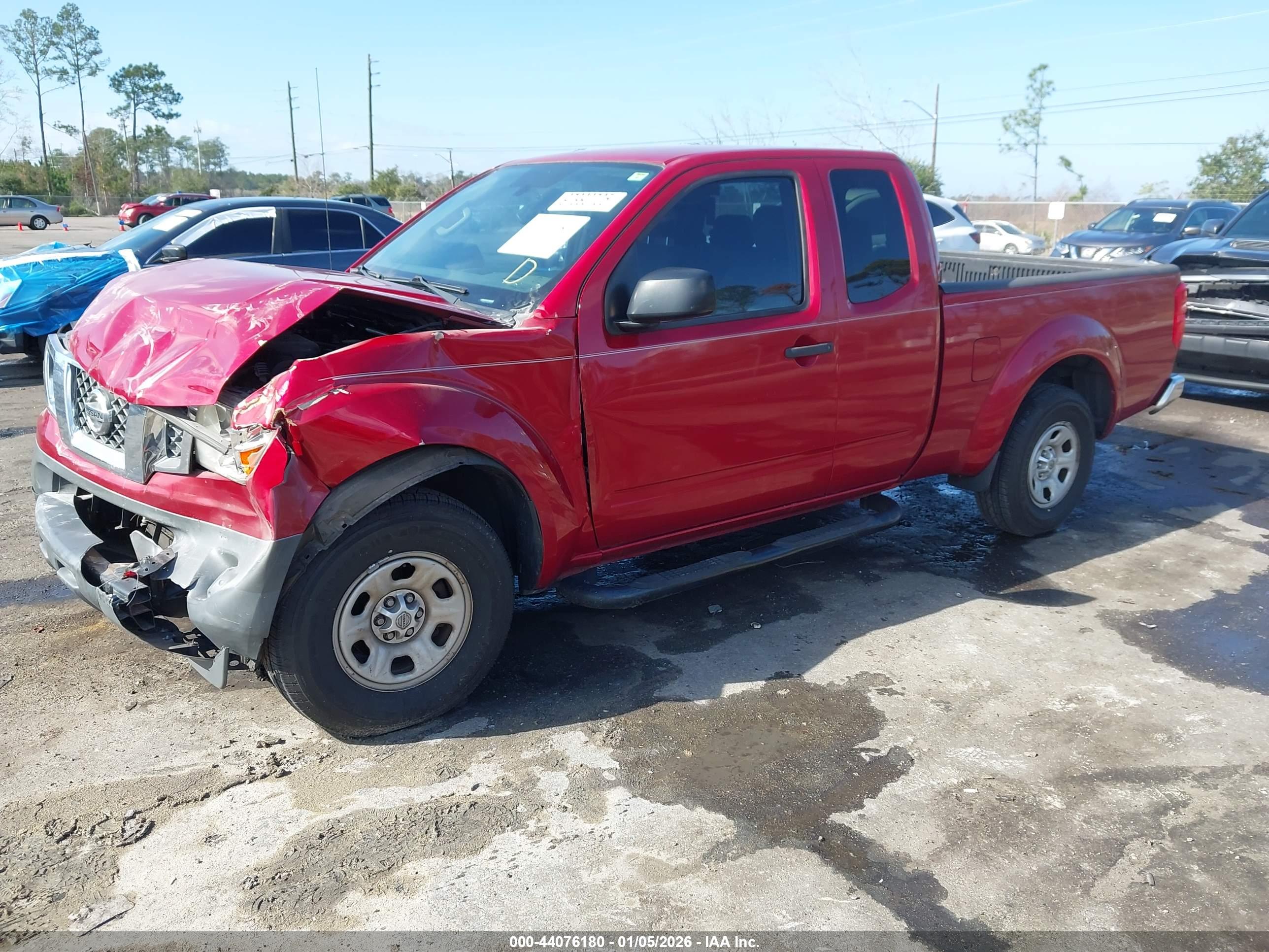 NISSAN FRONTIER image 2