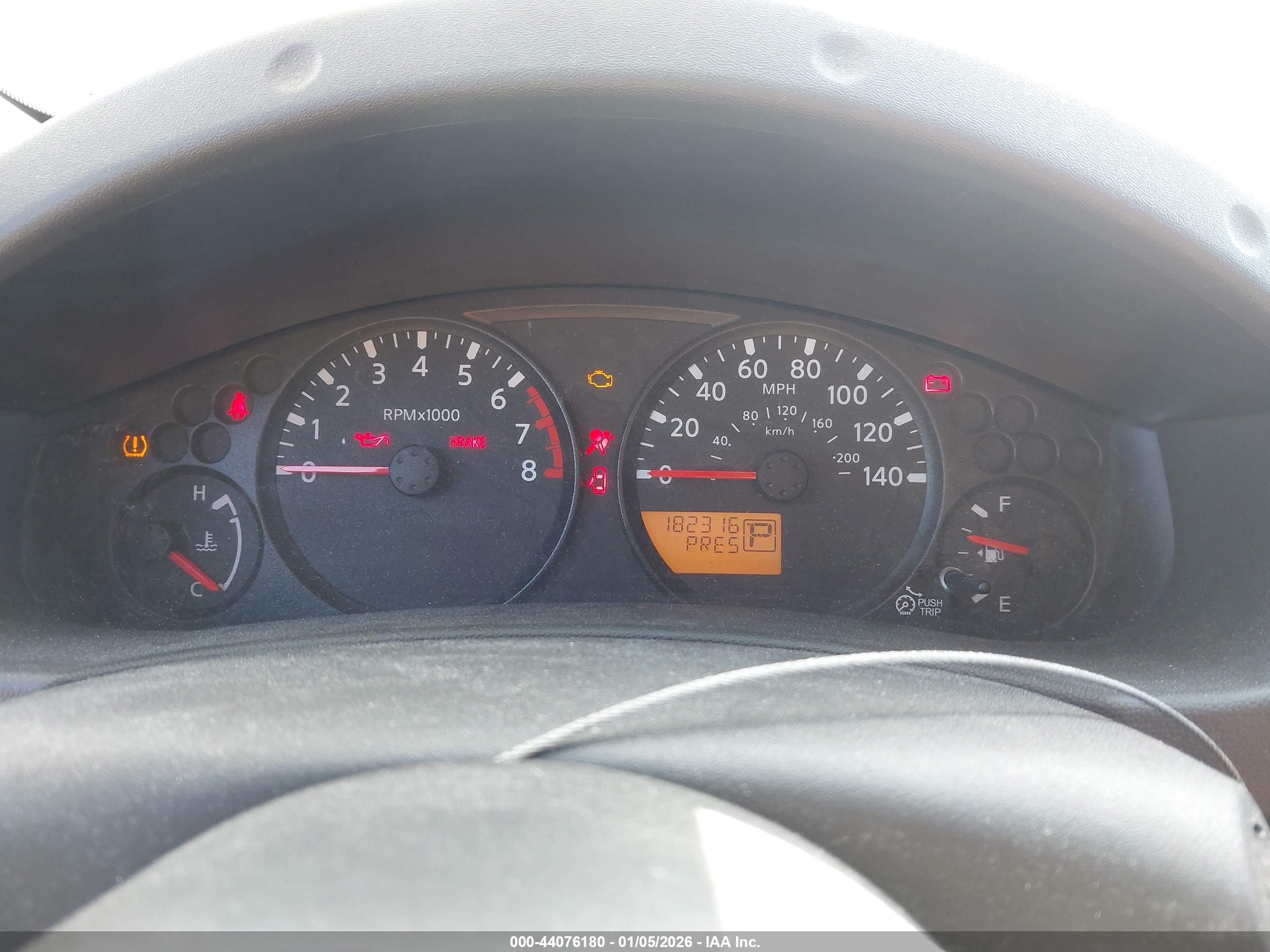 NISSAN FRONTIER image 7