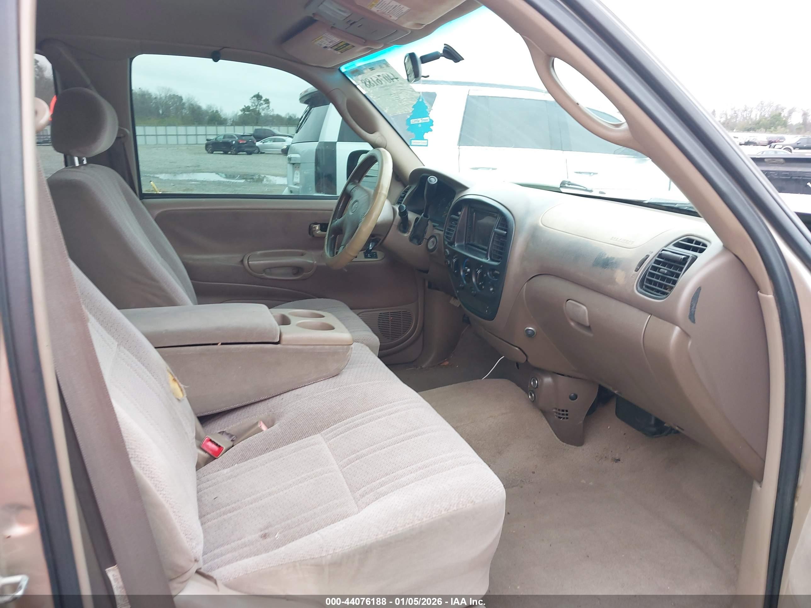 TOYOTA TUNDRA image 5