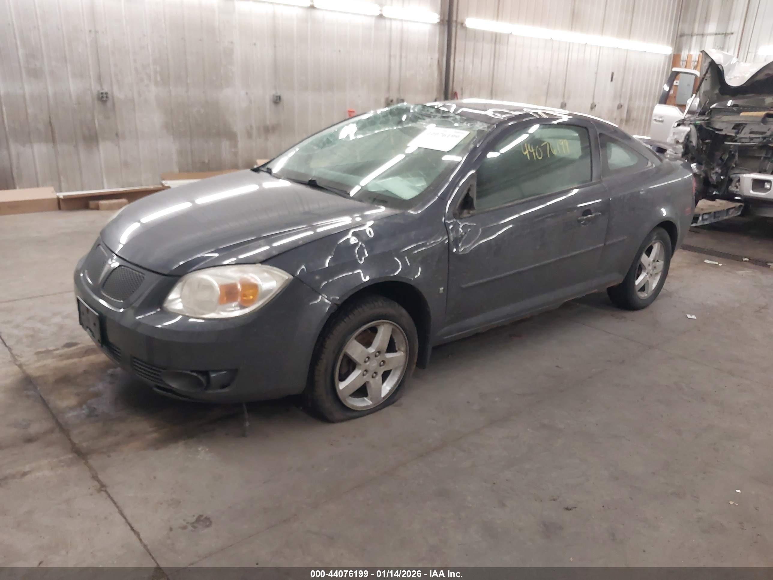PONTIAC G5 image 2
