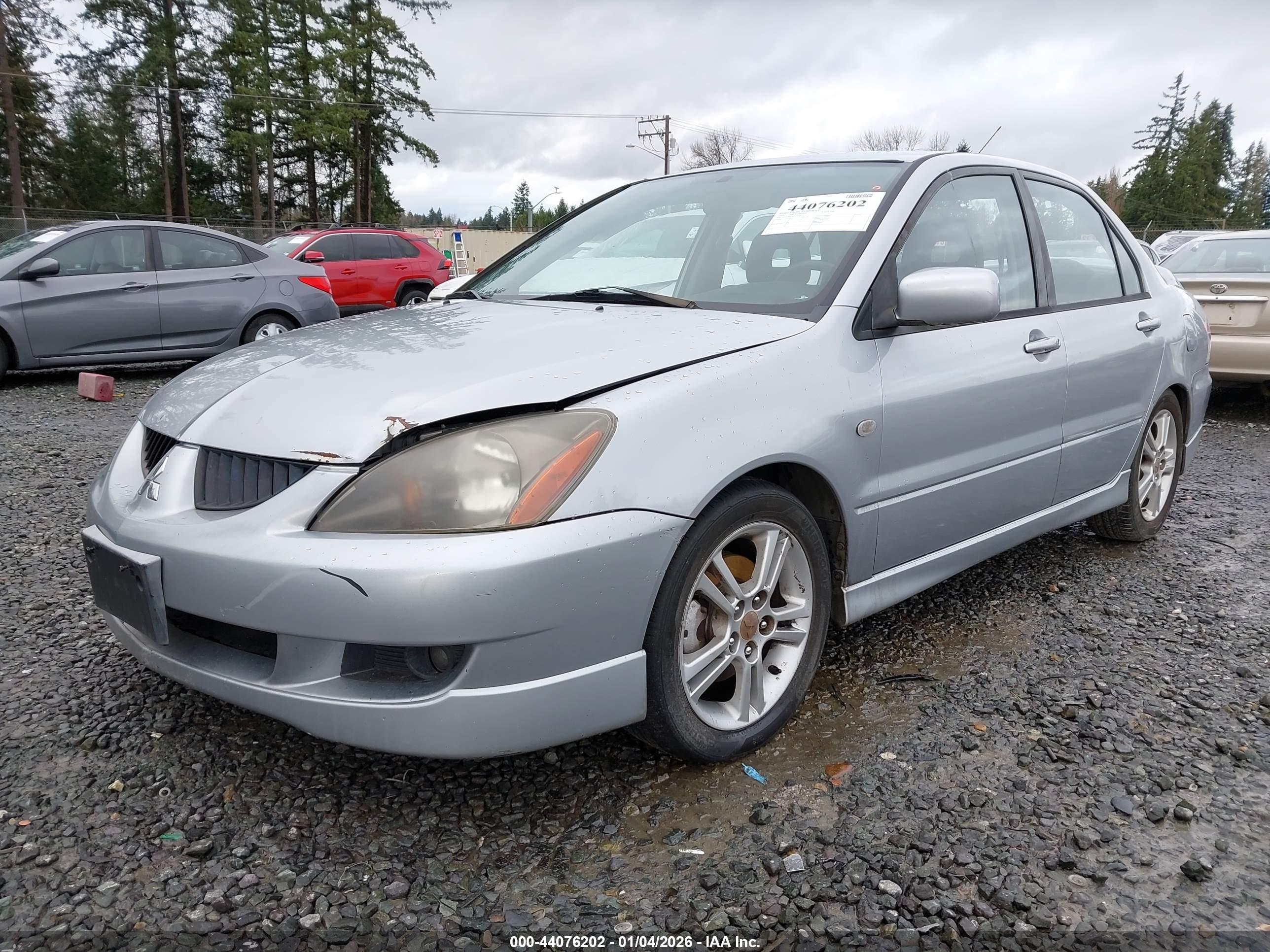 MITSUBISHI LANCER image 2
