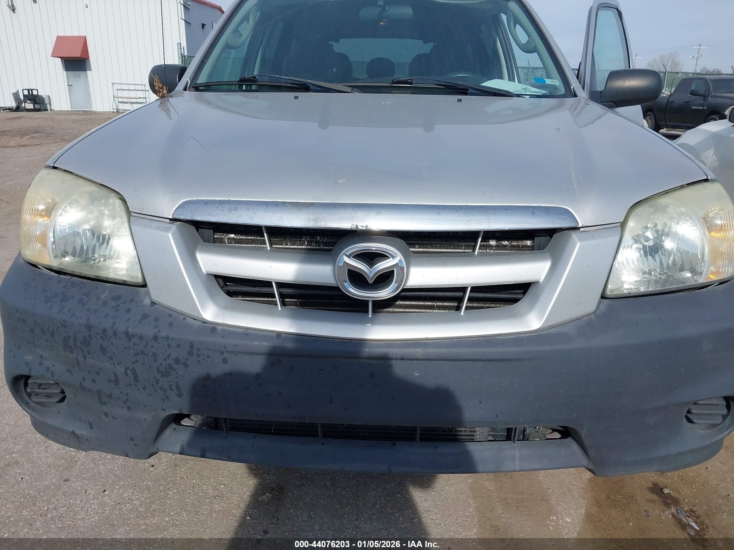 MAZDA TRIBUTE image 6