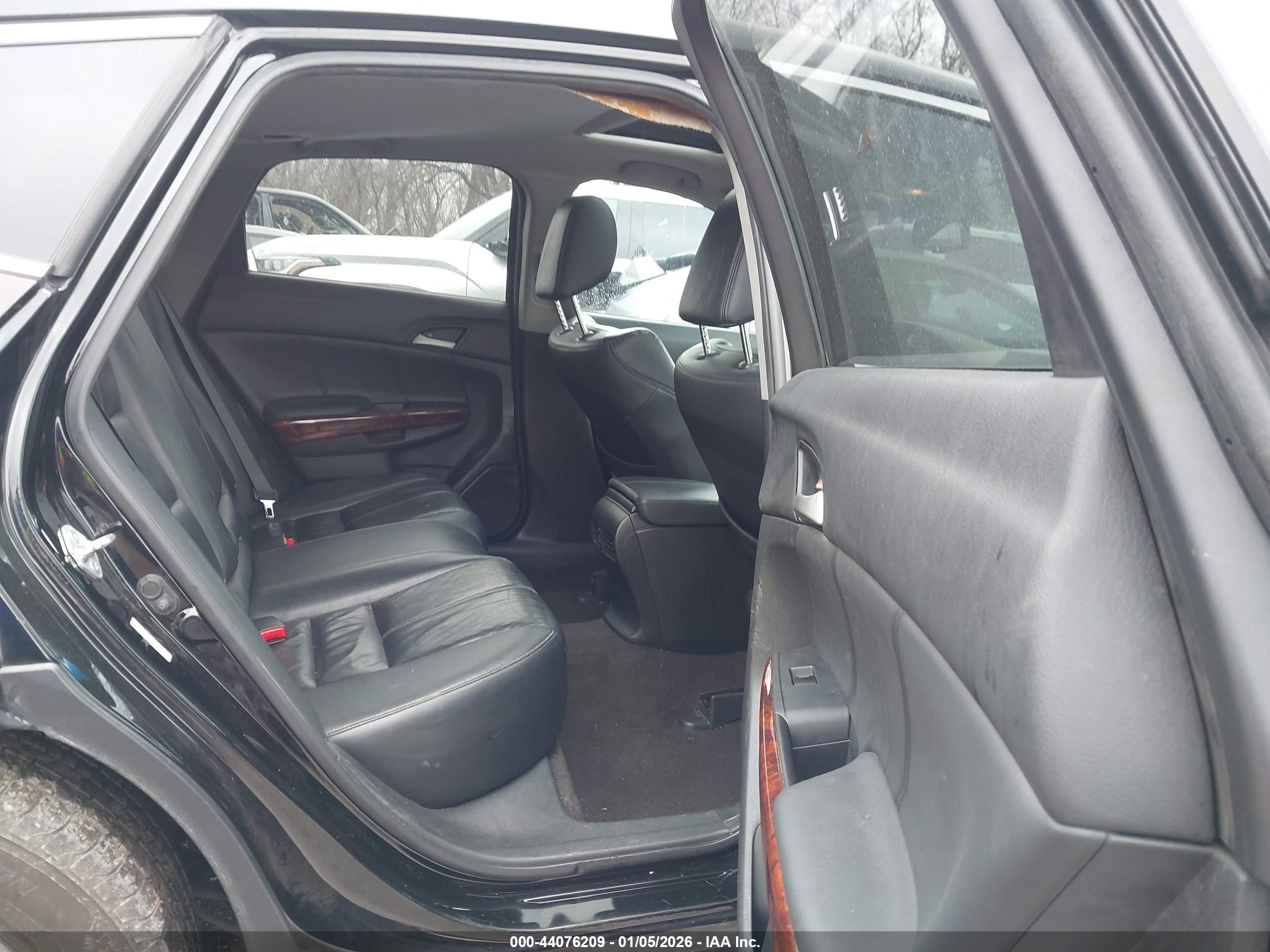 HONDA ACCORD image 8