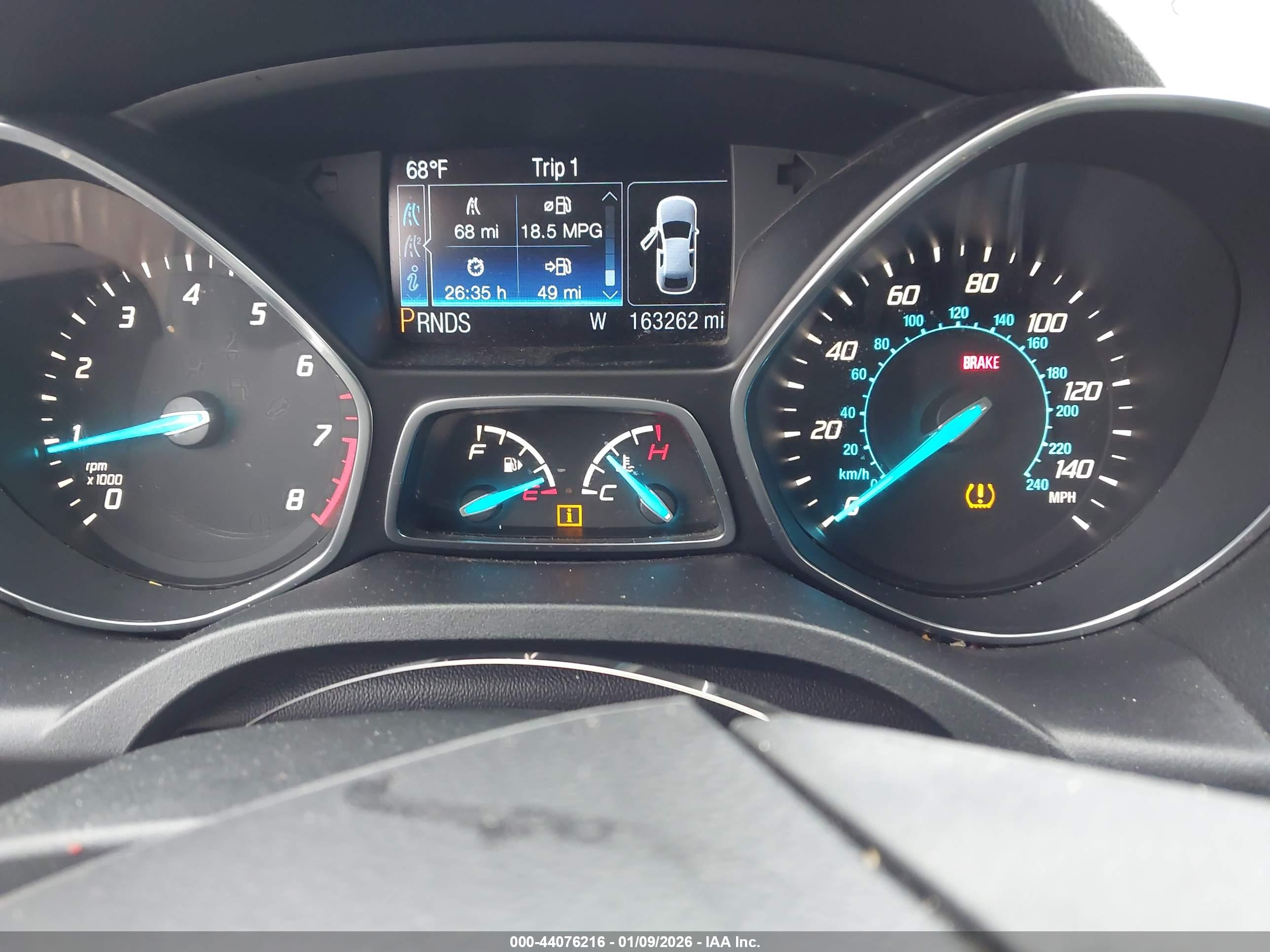 FORD ESCAPE image 7