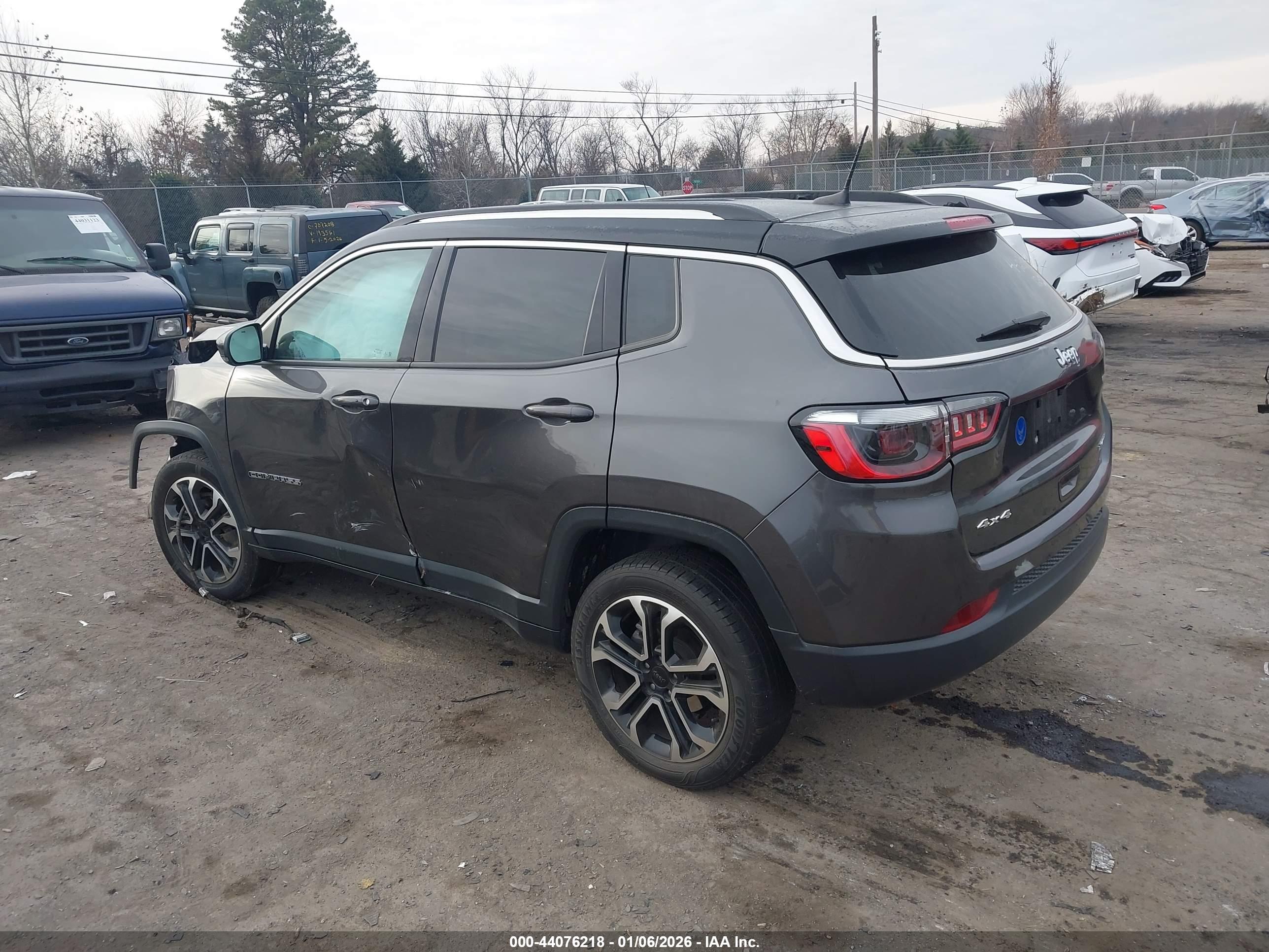 JEEP COMPASS image 3