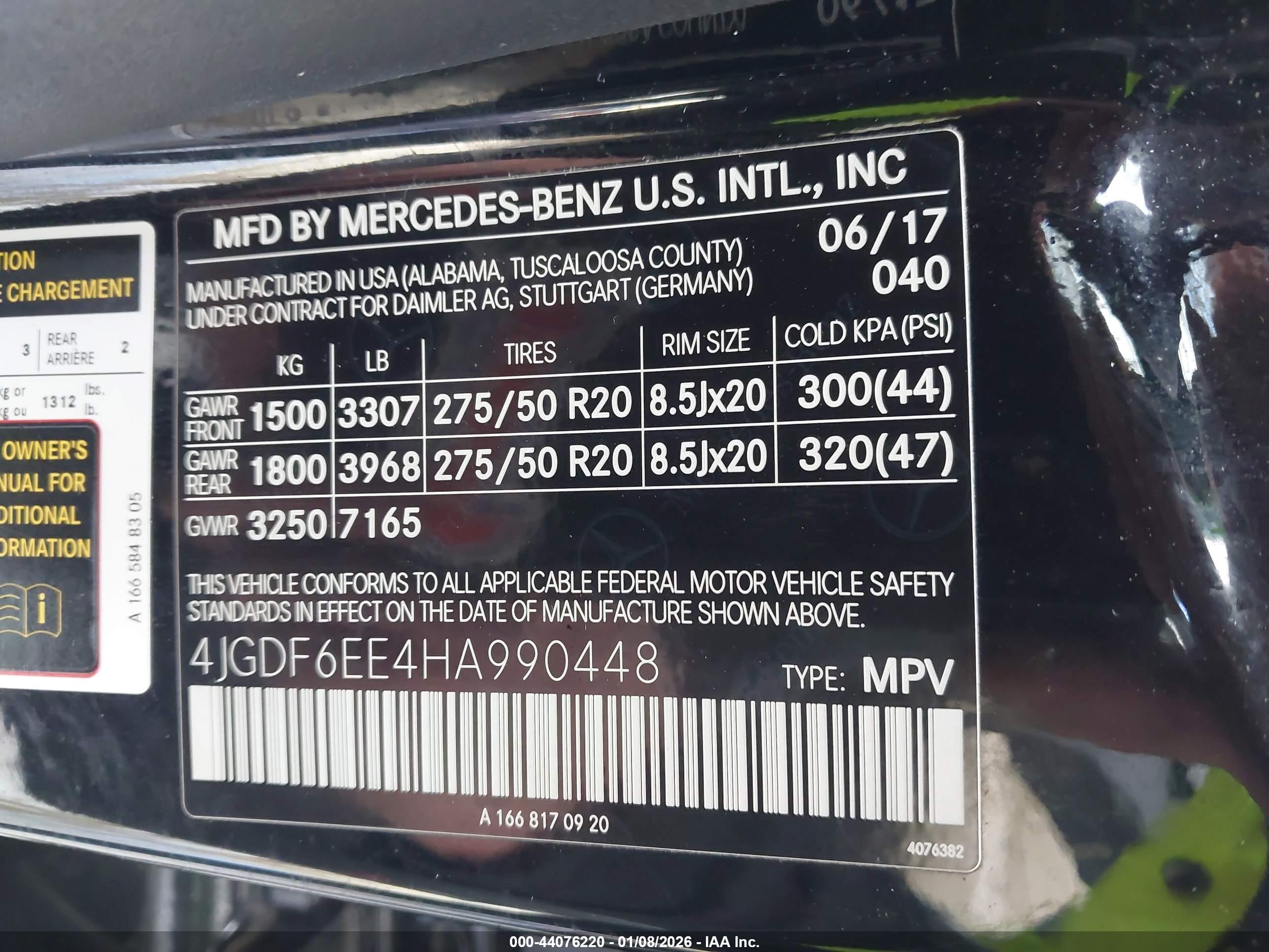 MERCEDES-BENZ GLS image 9