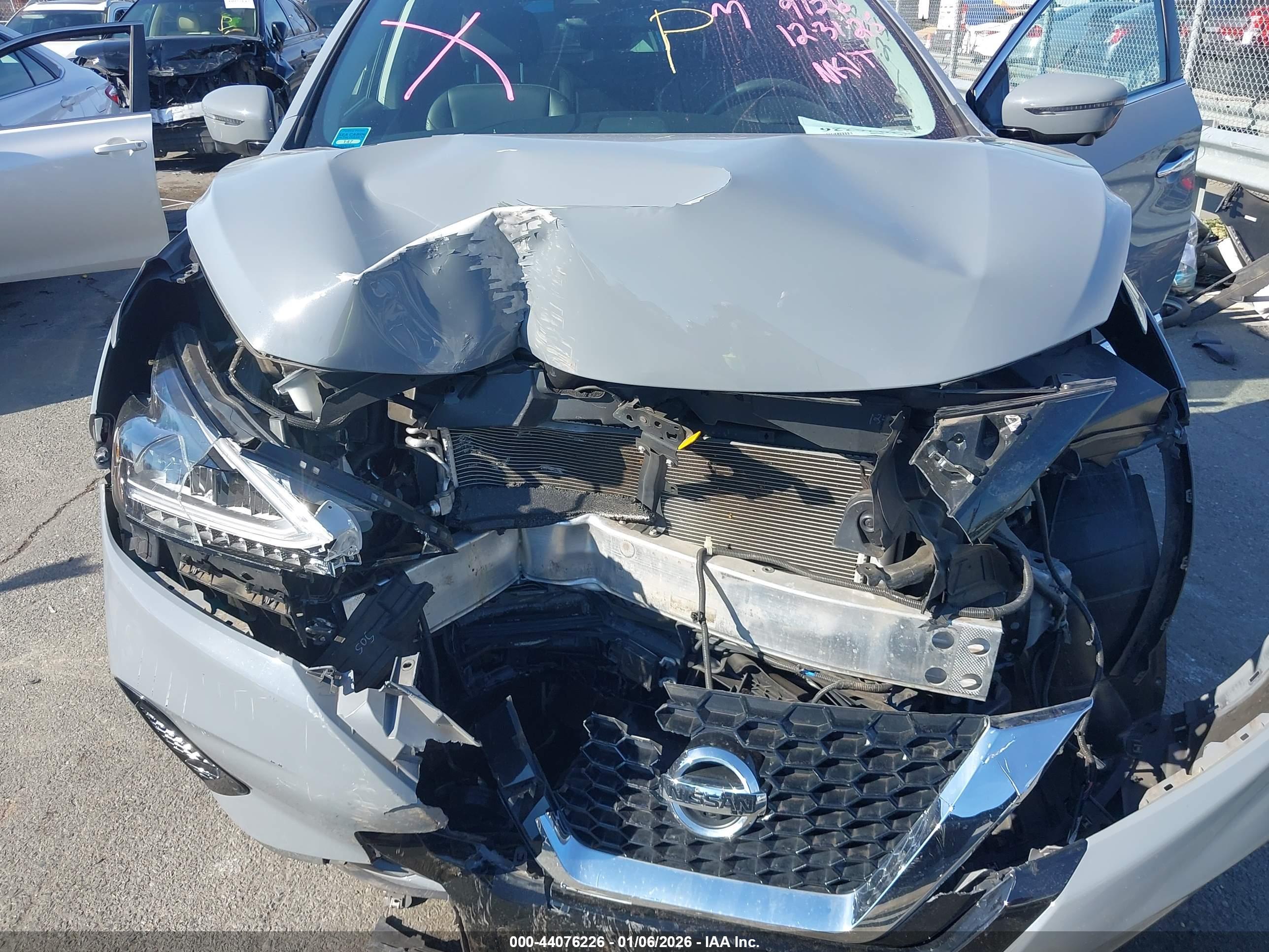 NISSAN MURANO image 10