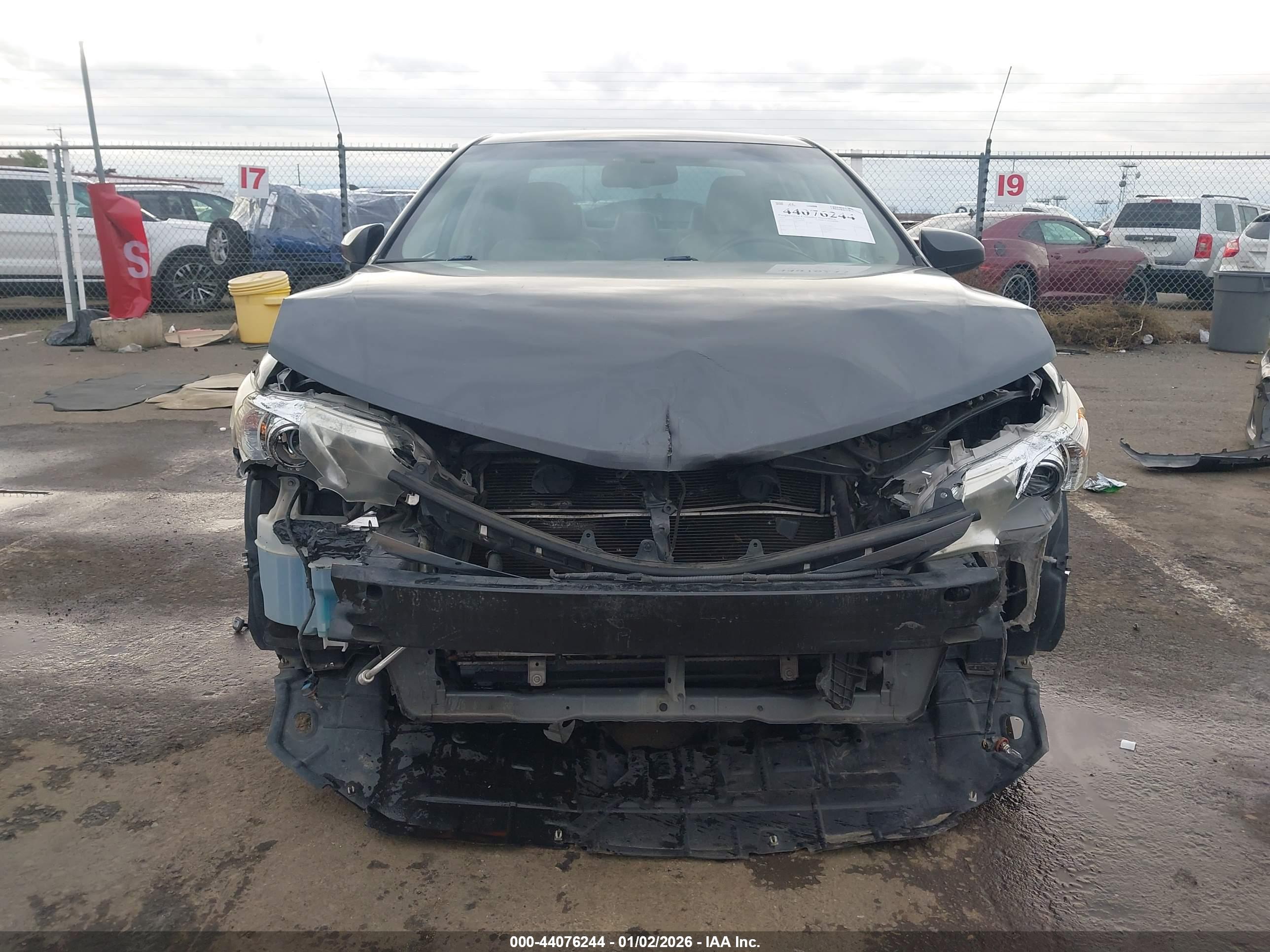 TOYOTA CAMRY image 6