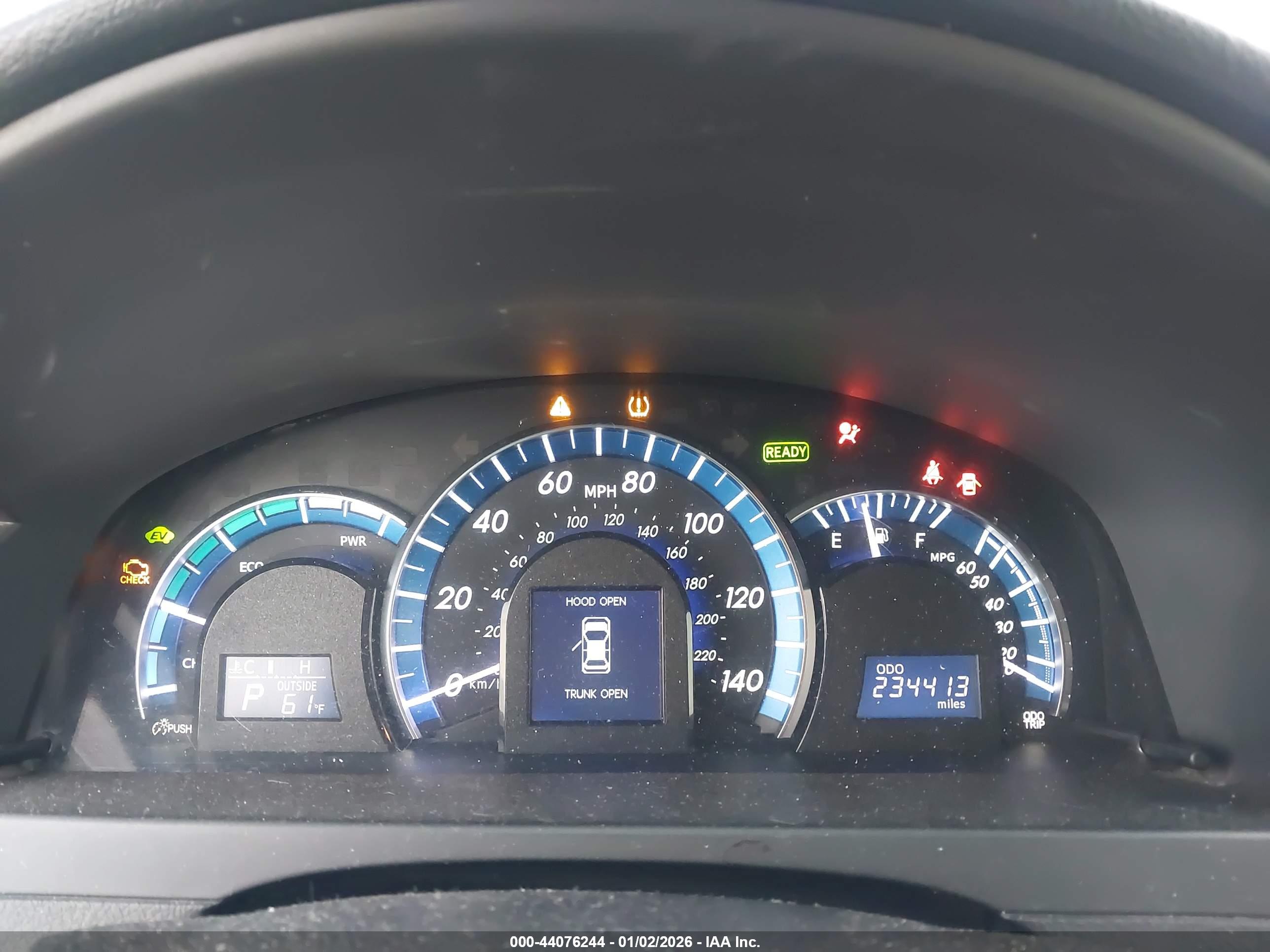 TOYOTA CAMRY image 7