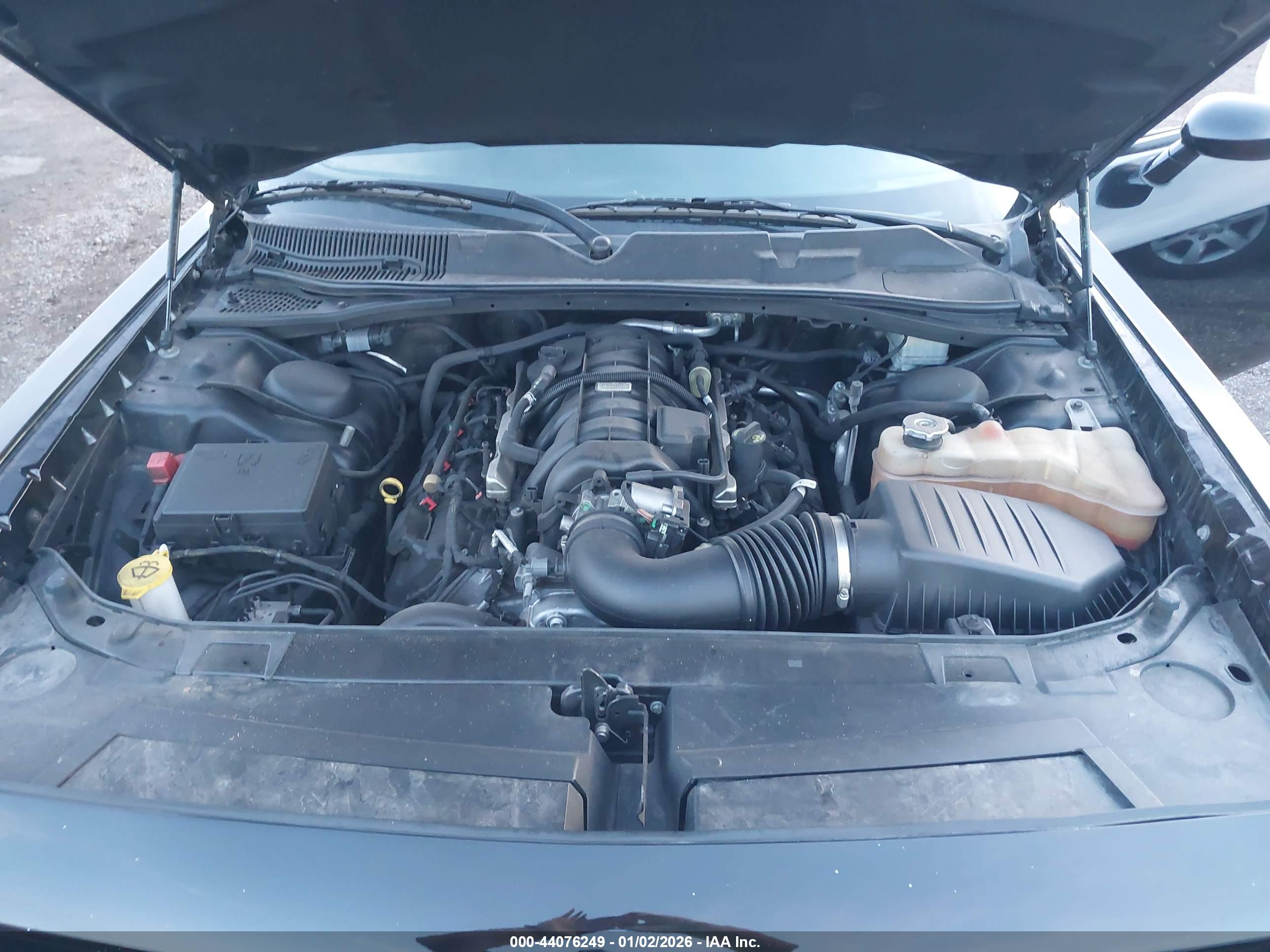 DODGE CHALLENGER image 10