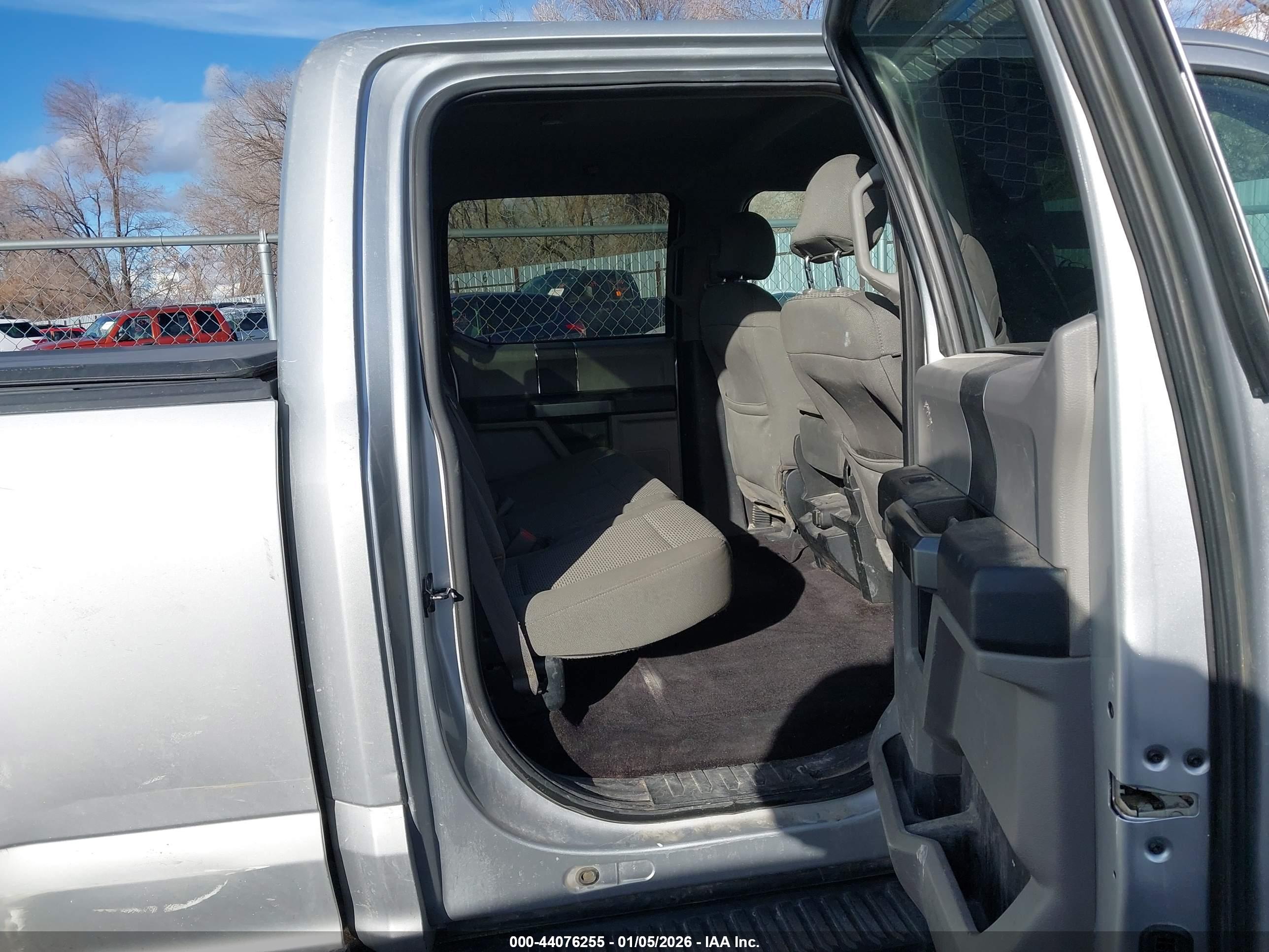 FORD F-150 image 8
