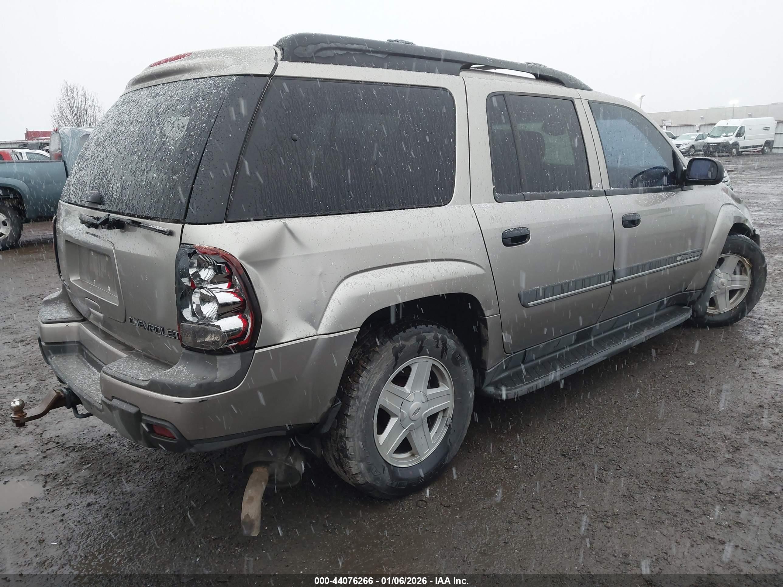 CHEVROLET TRAILBLAZER image 4