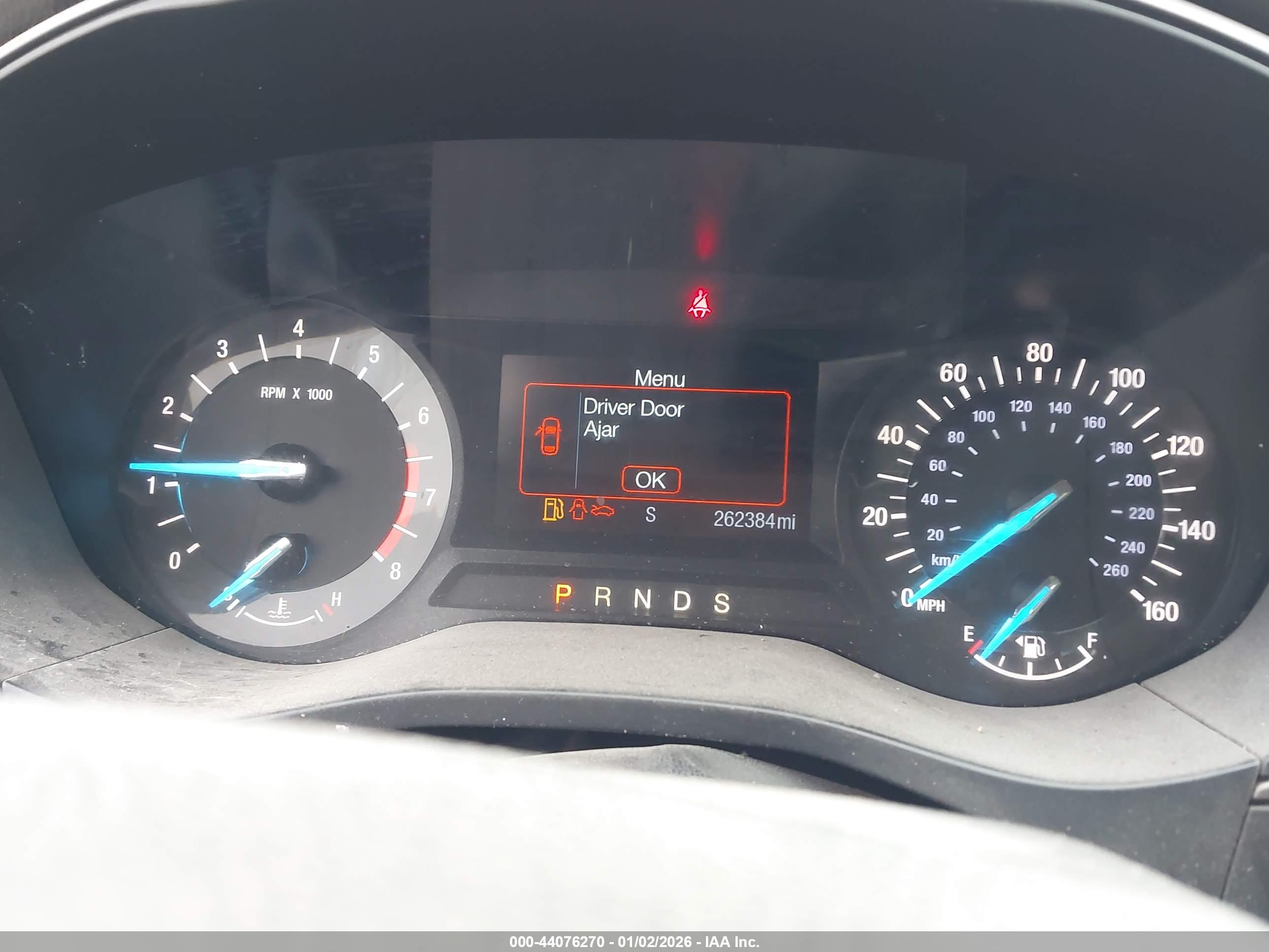 FORD FUSION image 7