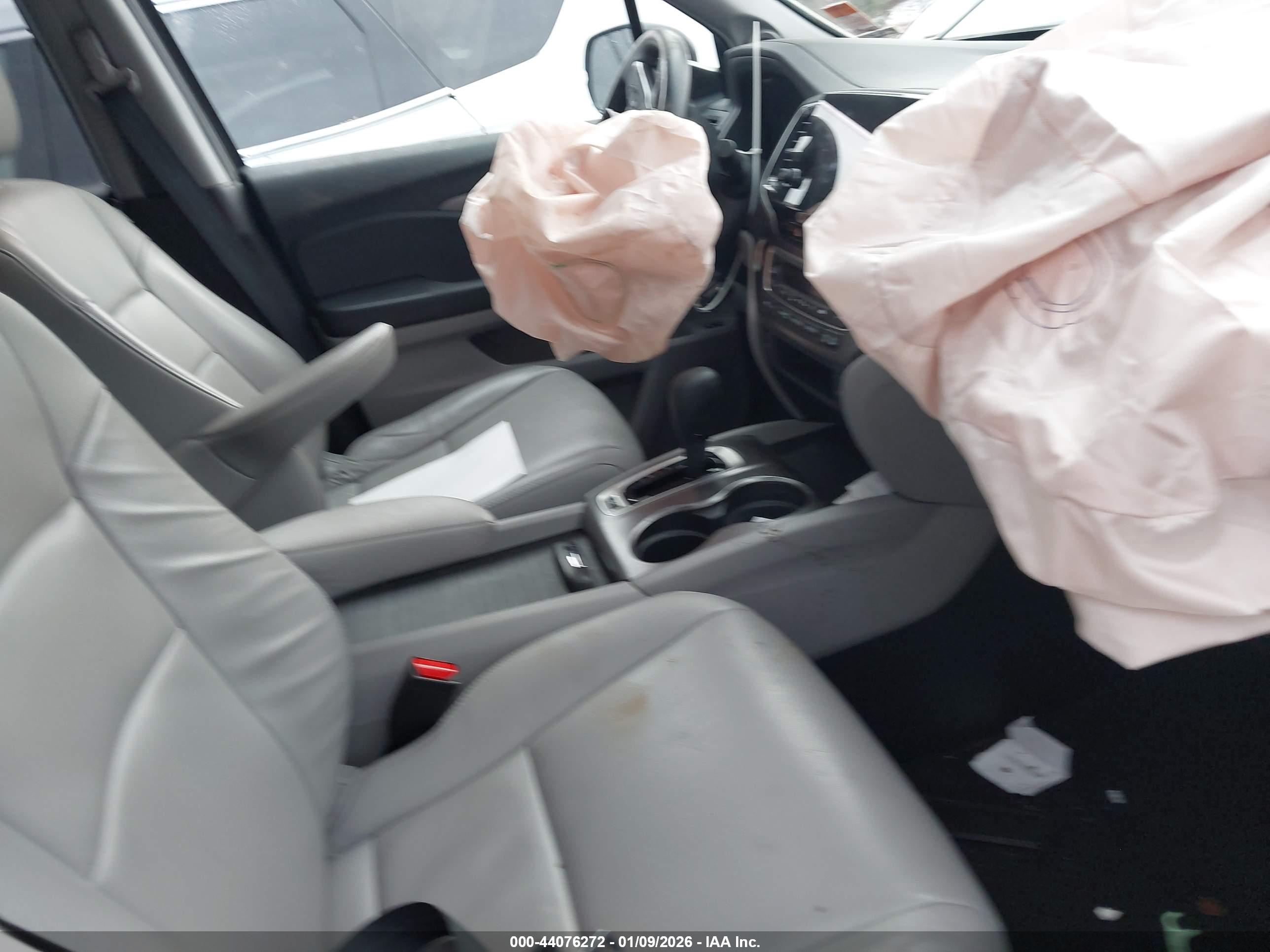 HONDA PILOT image 5