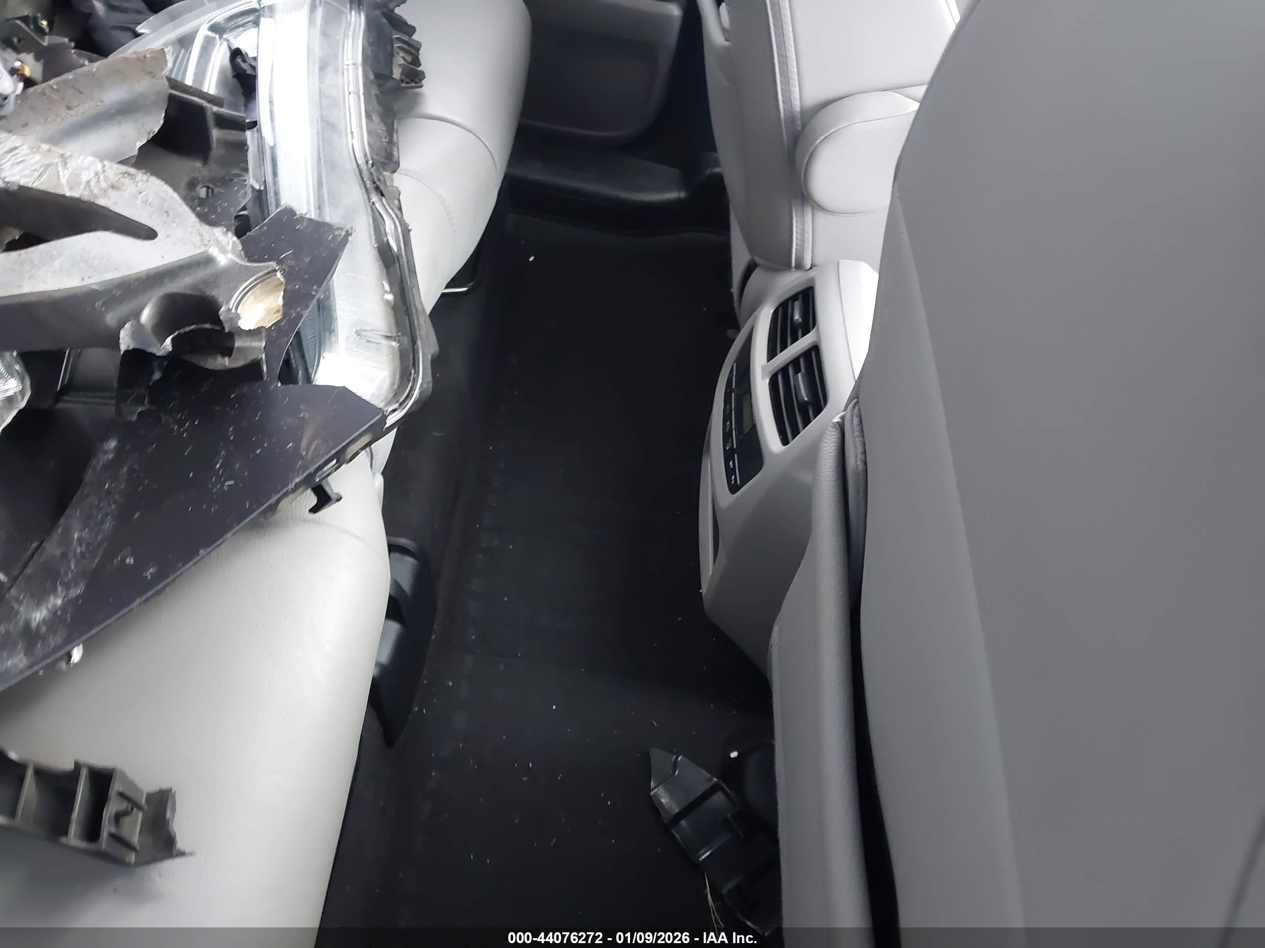 HONDA PILOT image 8