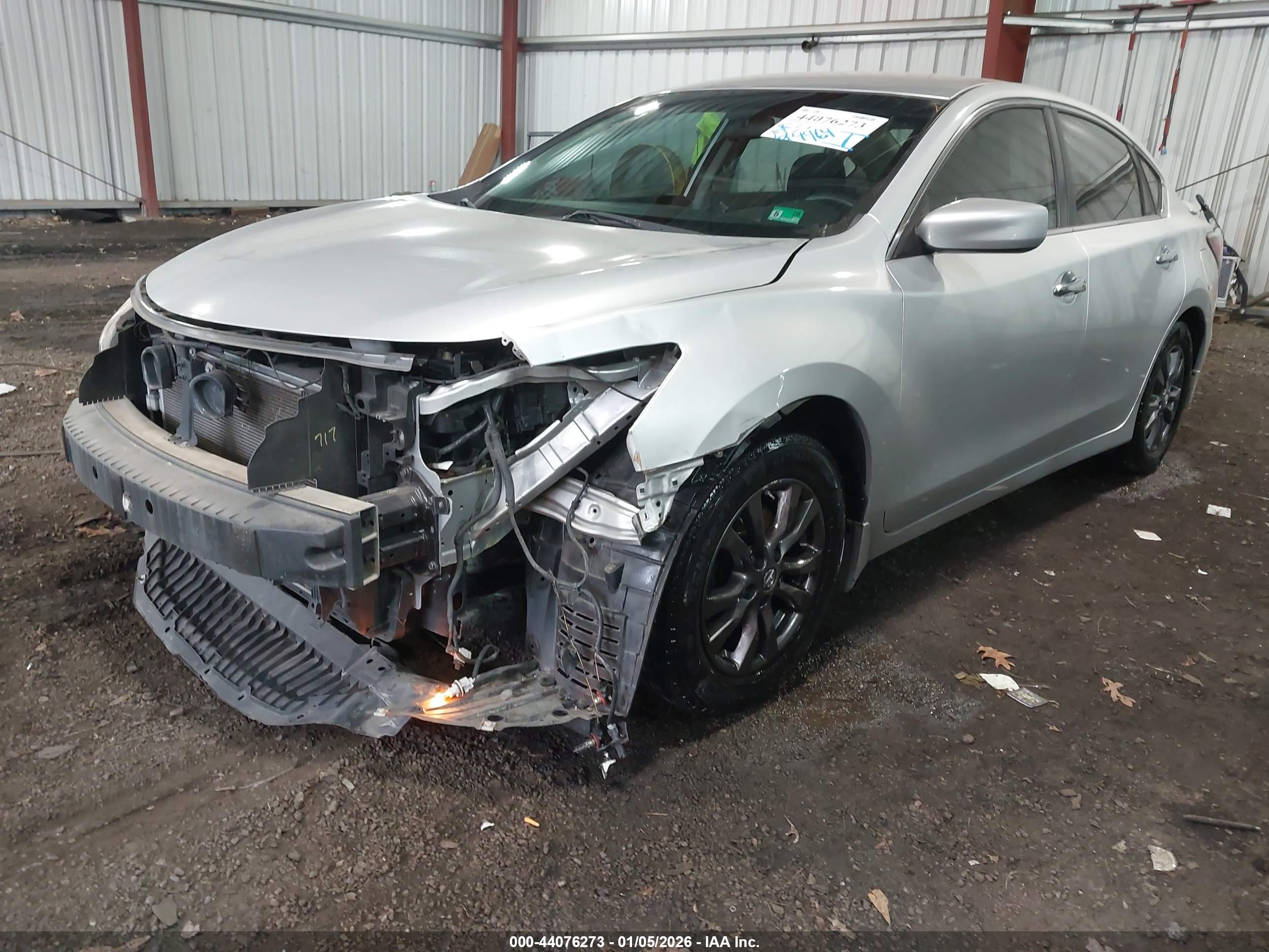 NISSAN ALTIMA image 2