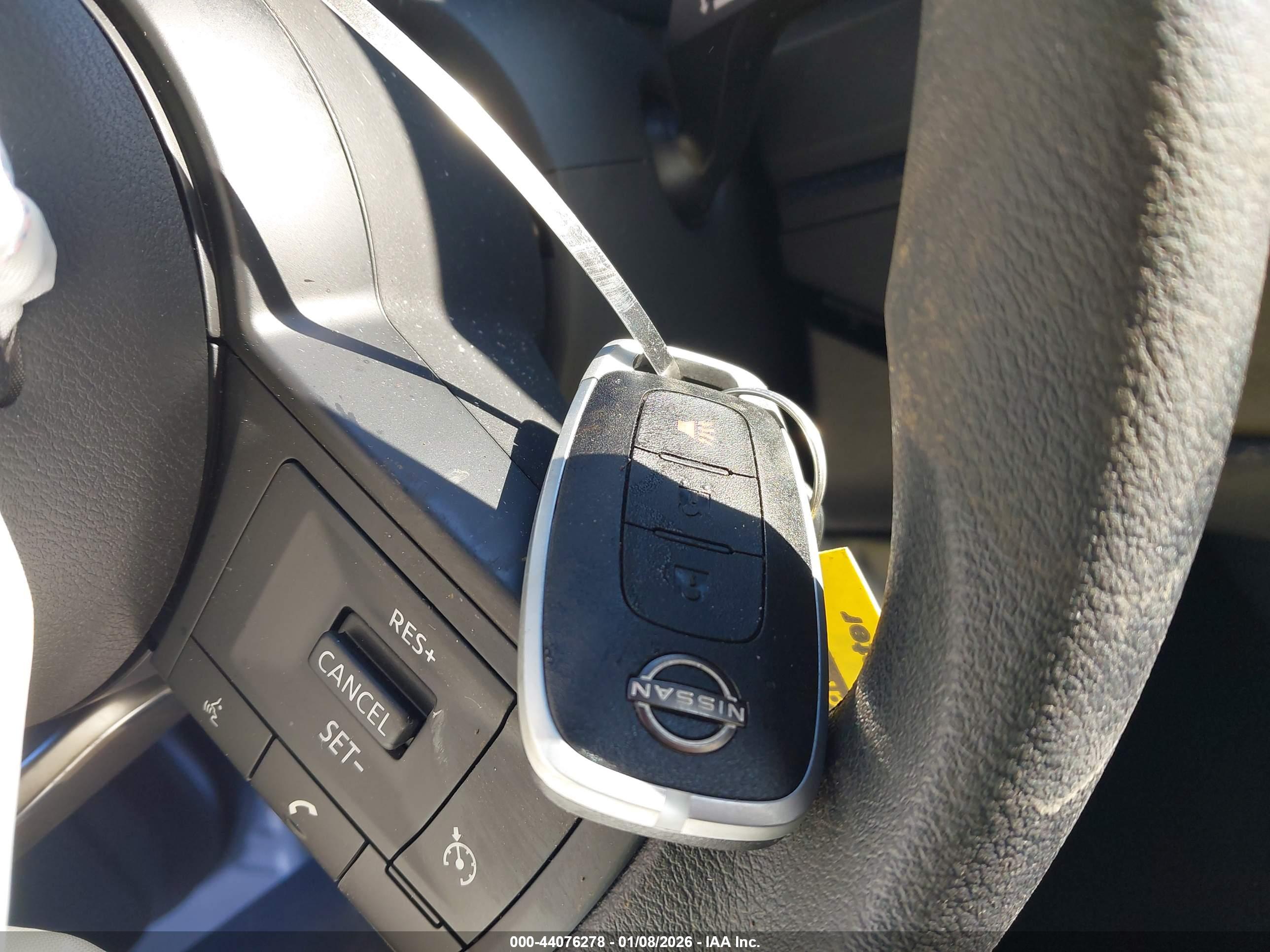 NISSAN PATHFINDER image 11