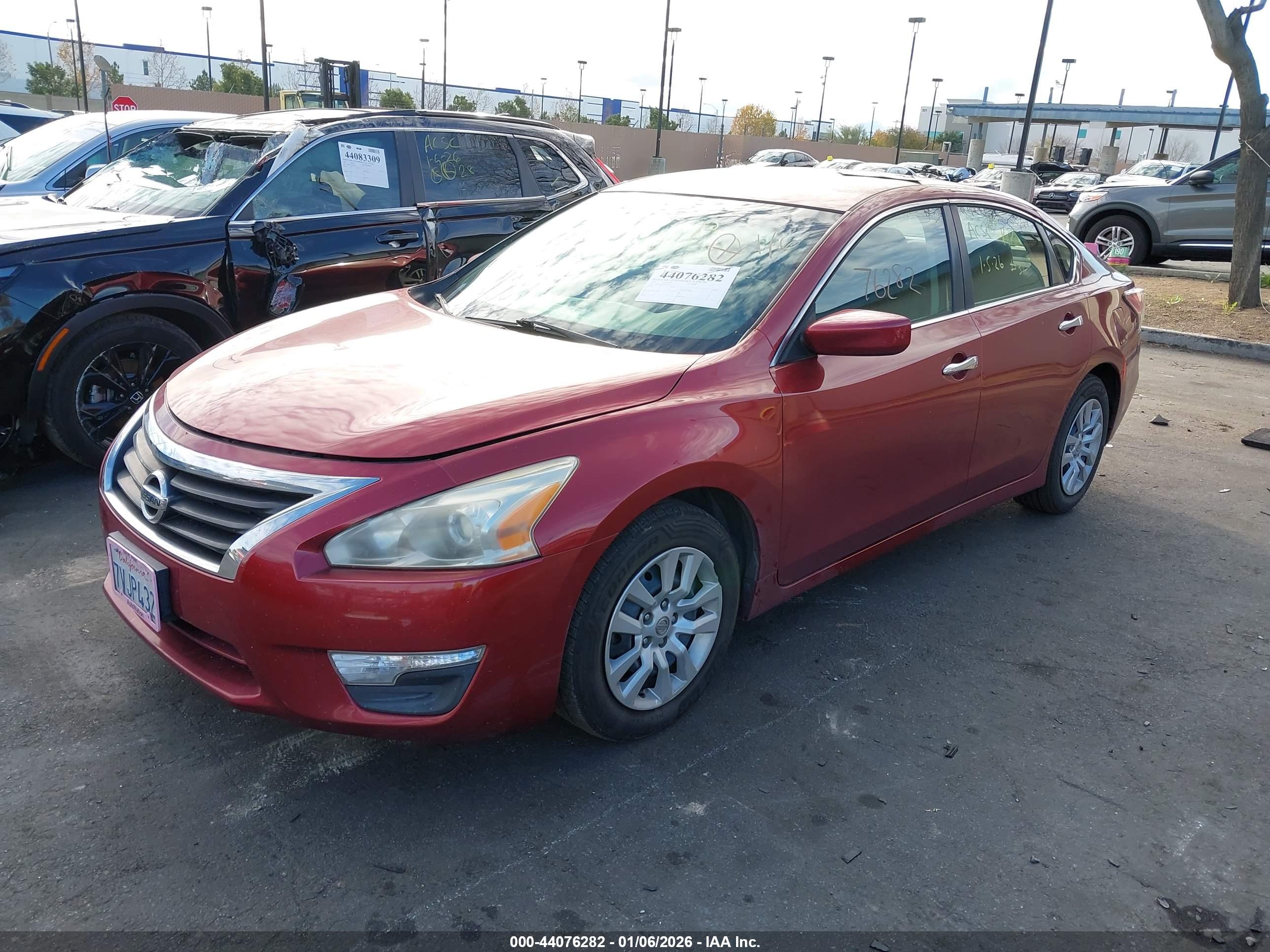 NISSAN ALTIMA image 2