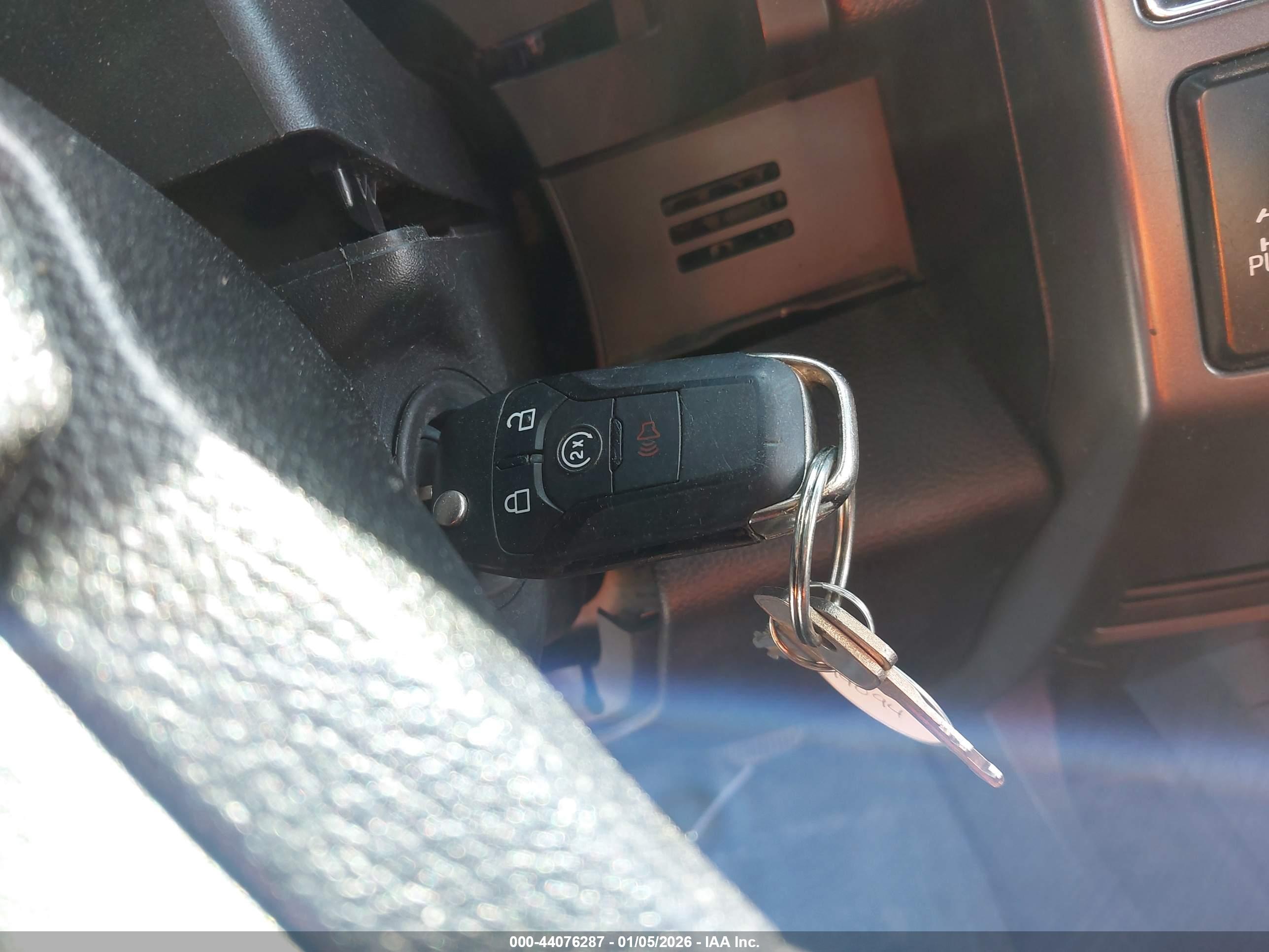 FORD F-150 image 11