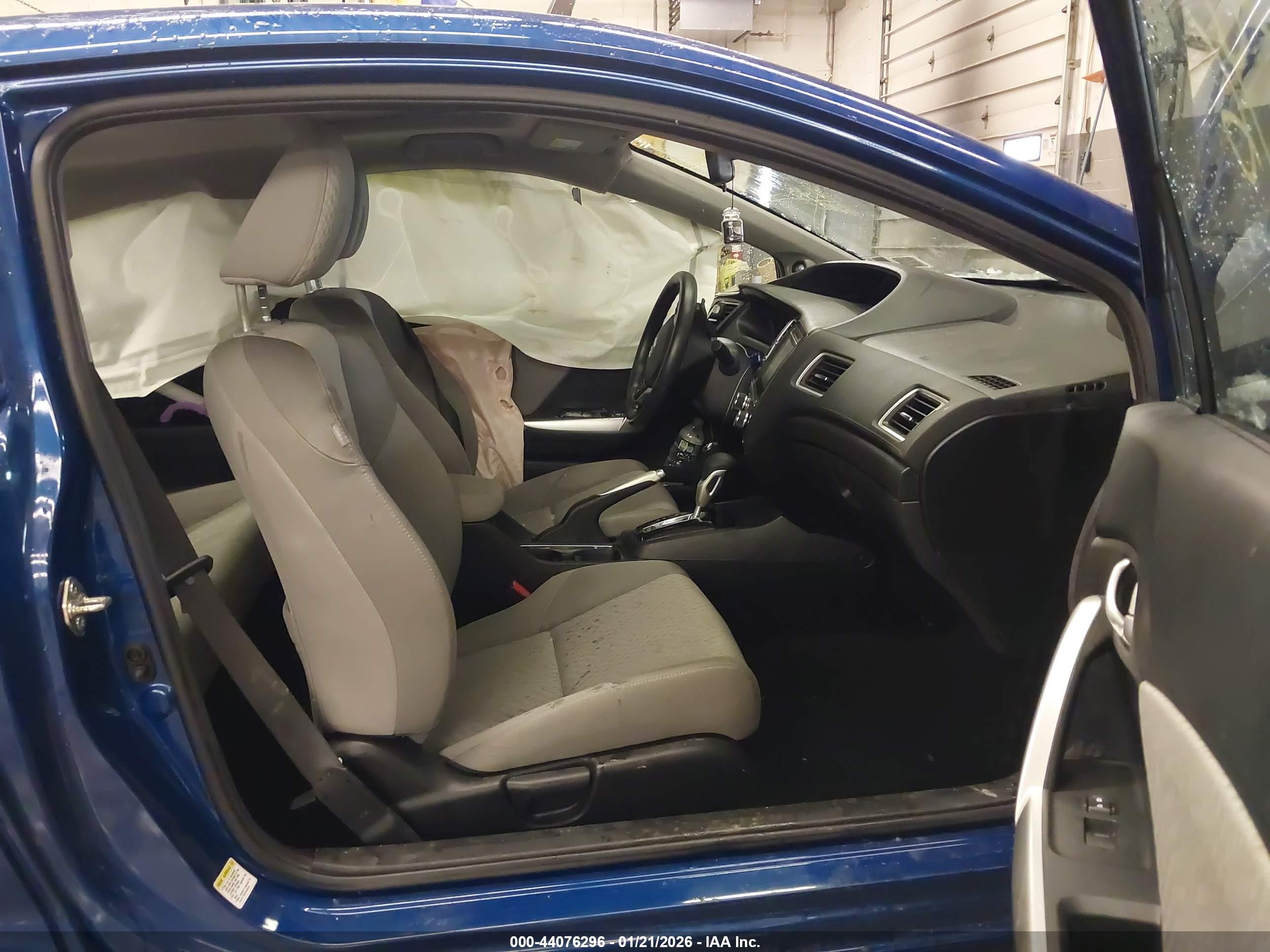 HONDA CIVIC image 5