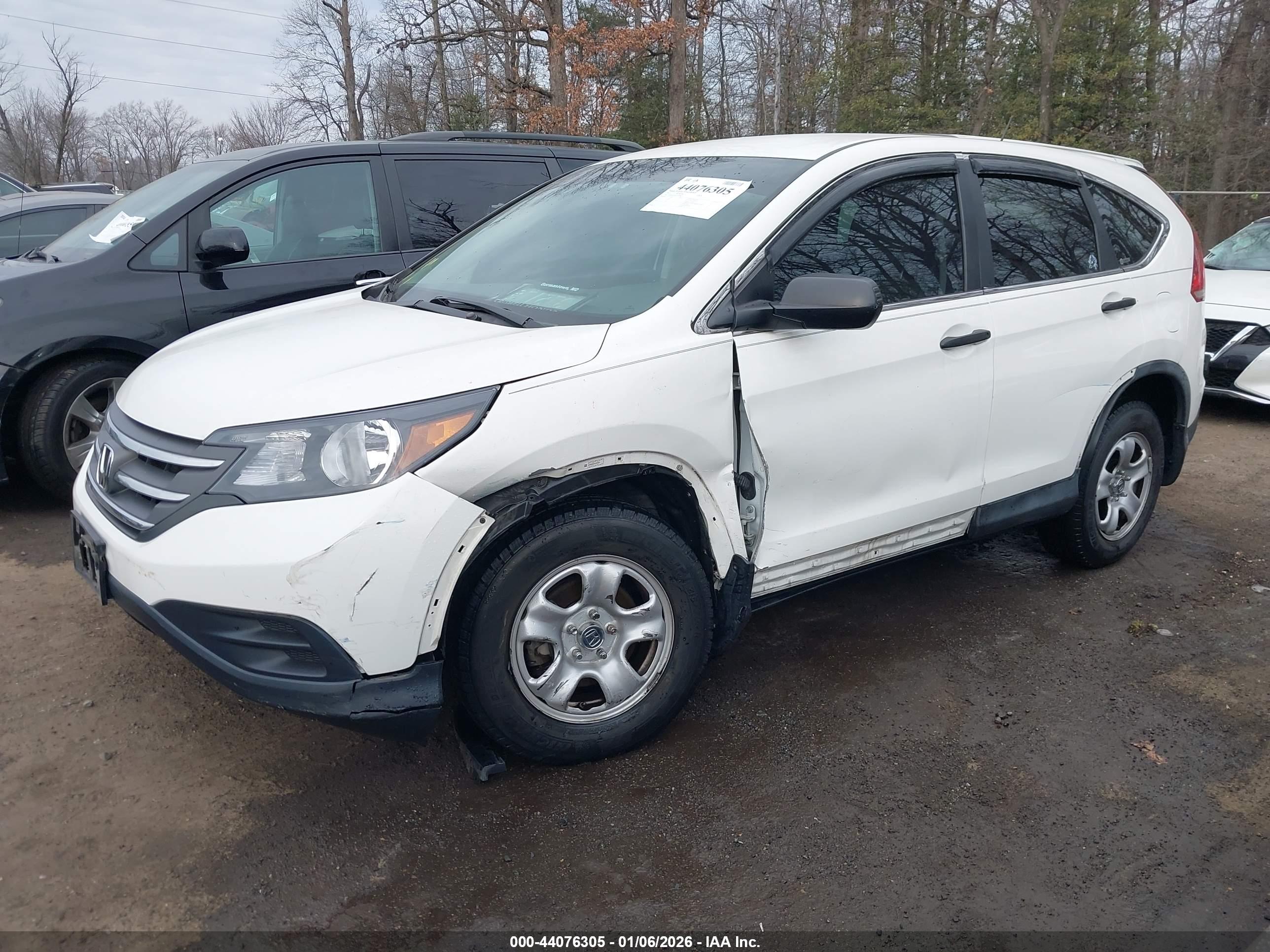 HONDA CR-V image 2