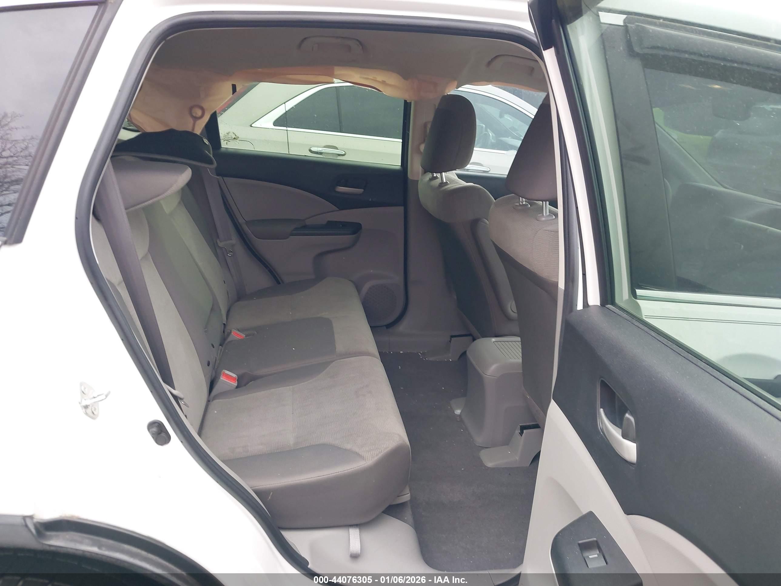 HONDA CR-V image 8