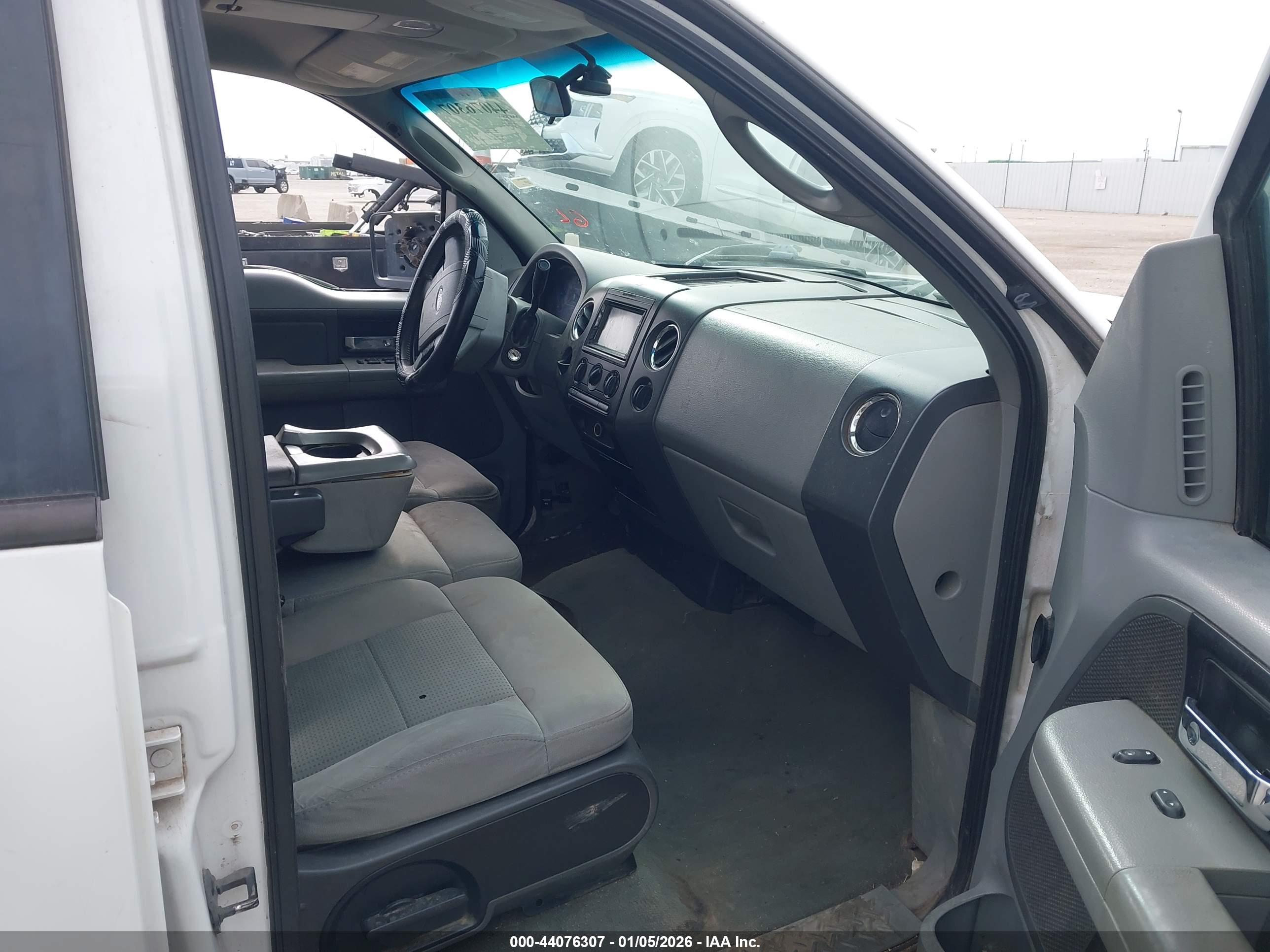 FORD F-150 image 5