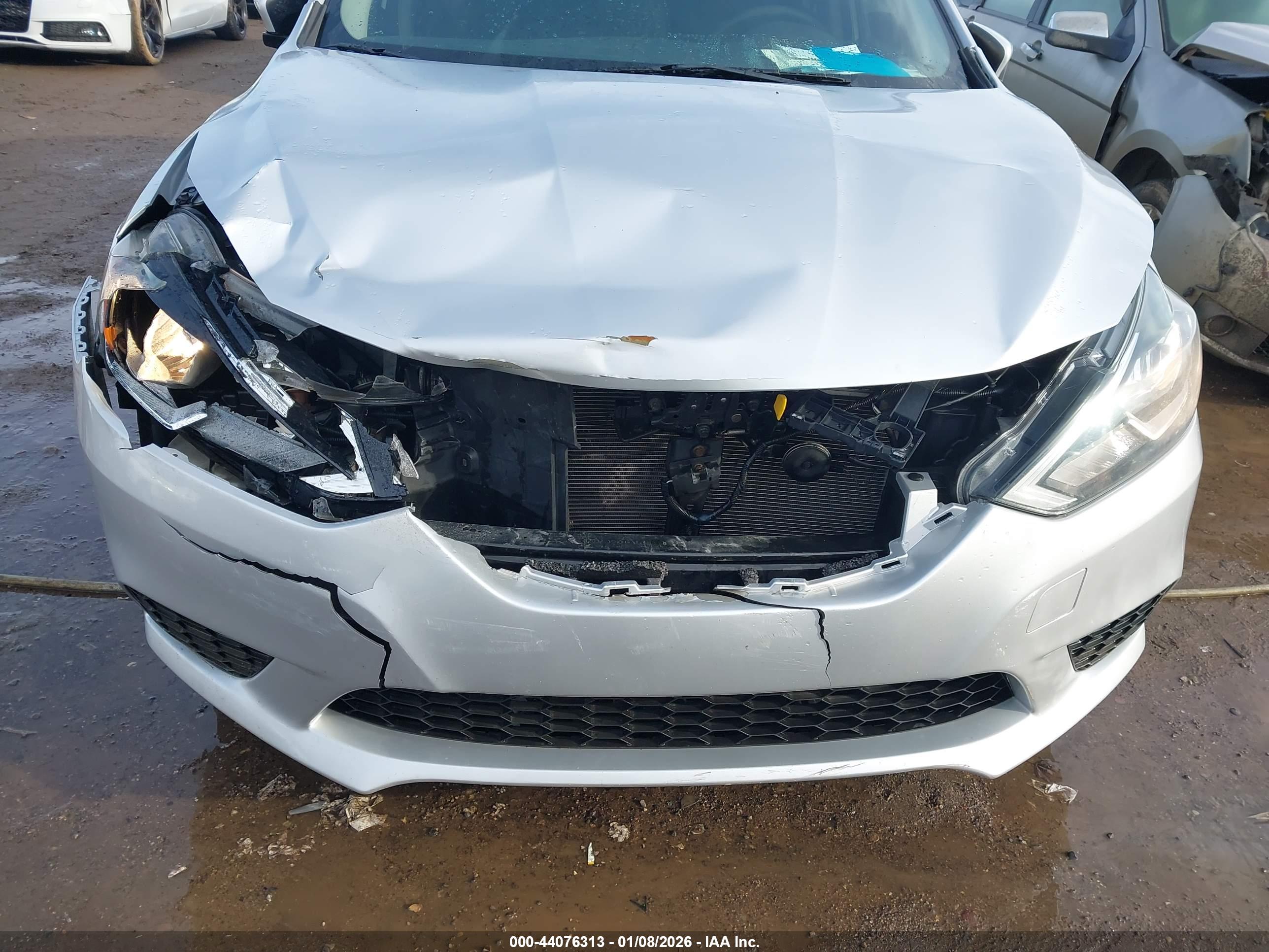NISSAN SENTRA image 6