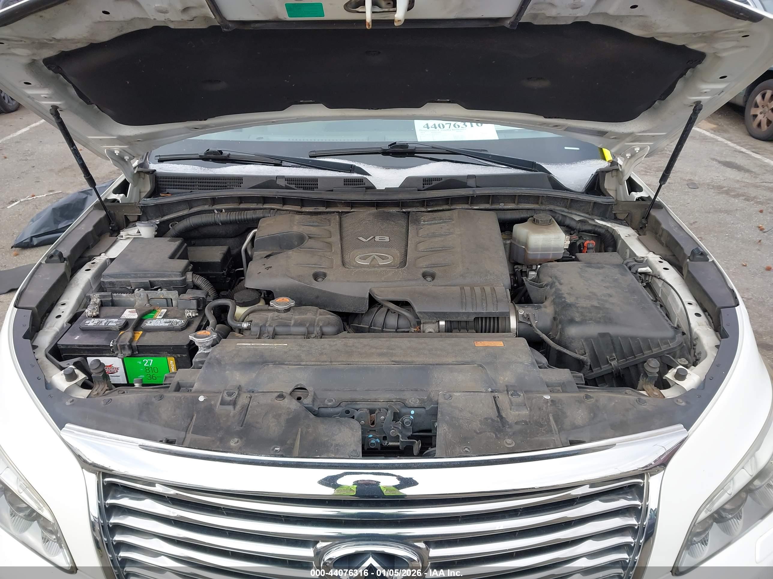 INFINITI QX80 image 10
