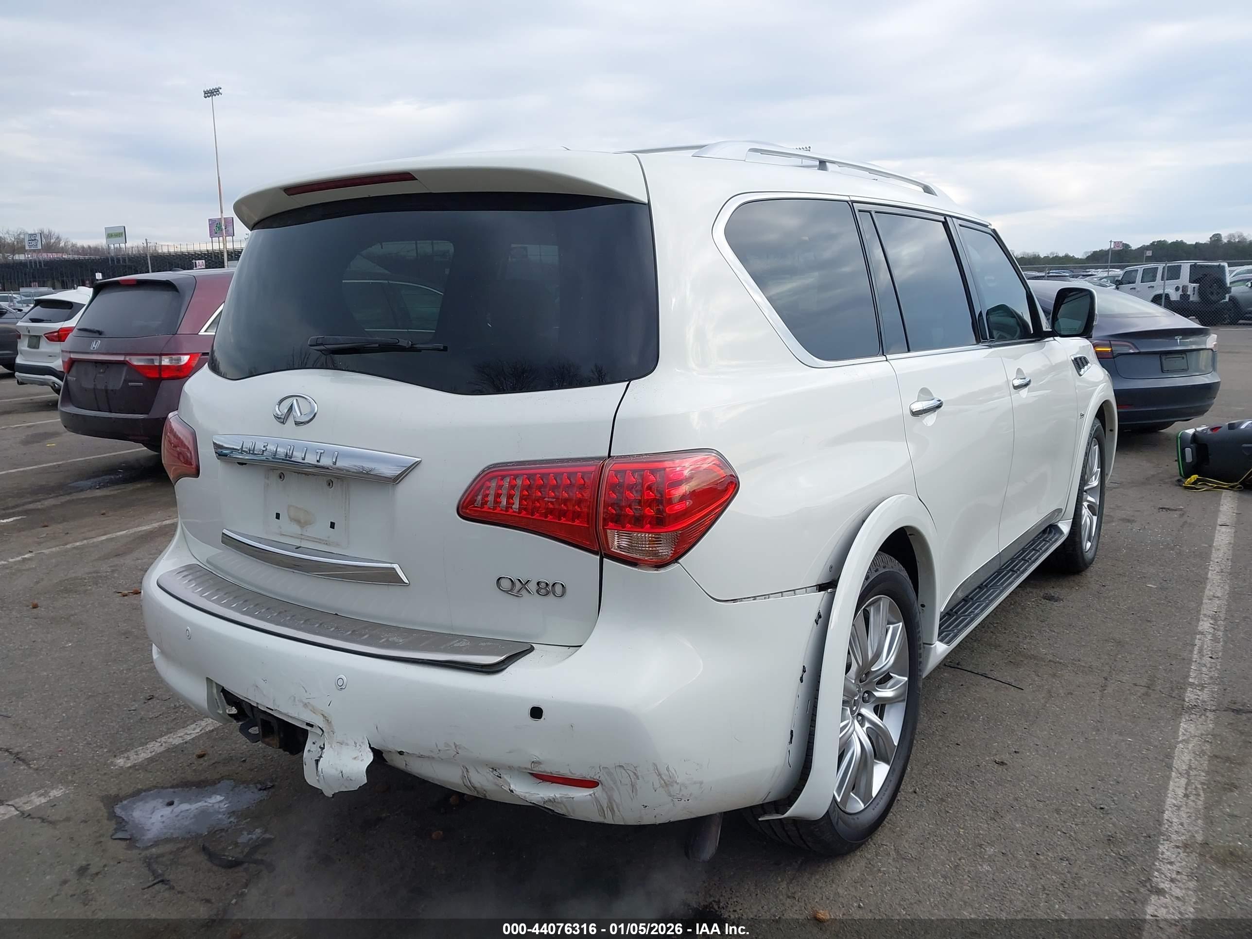 INFINITI QX80 image 4