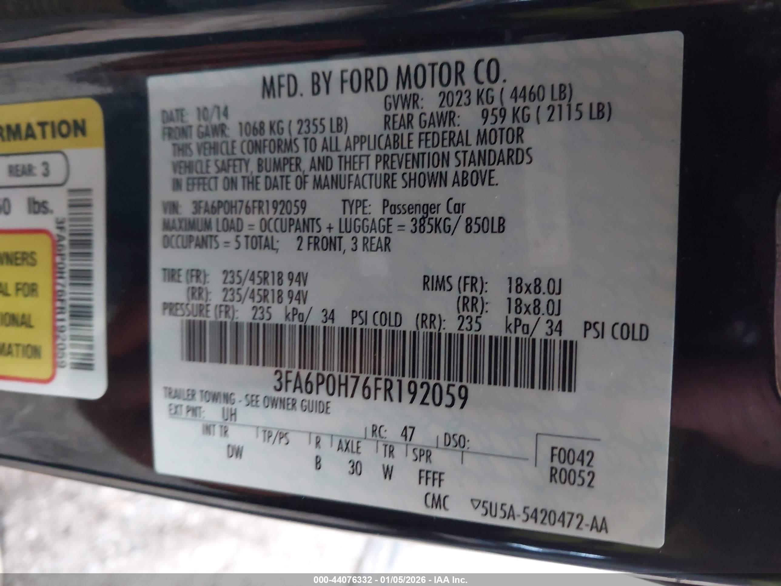 FORD FUSION image 9