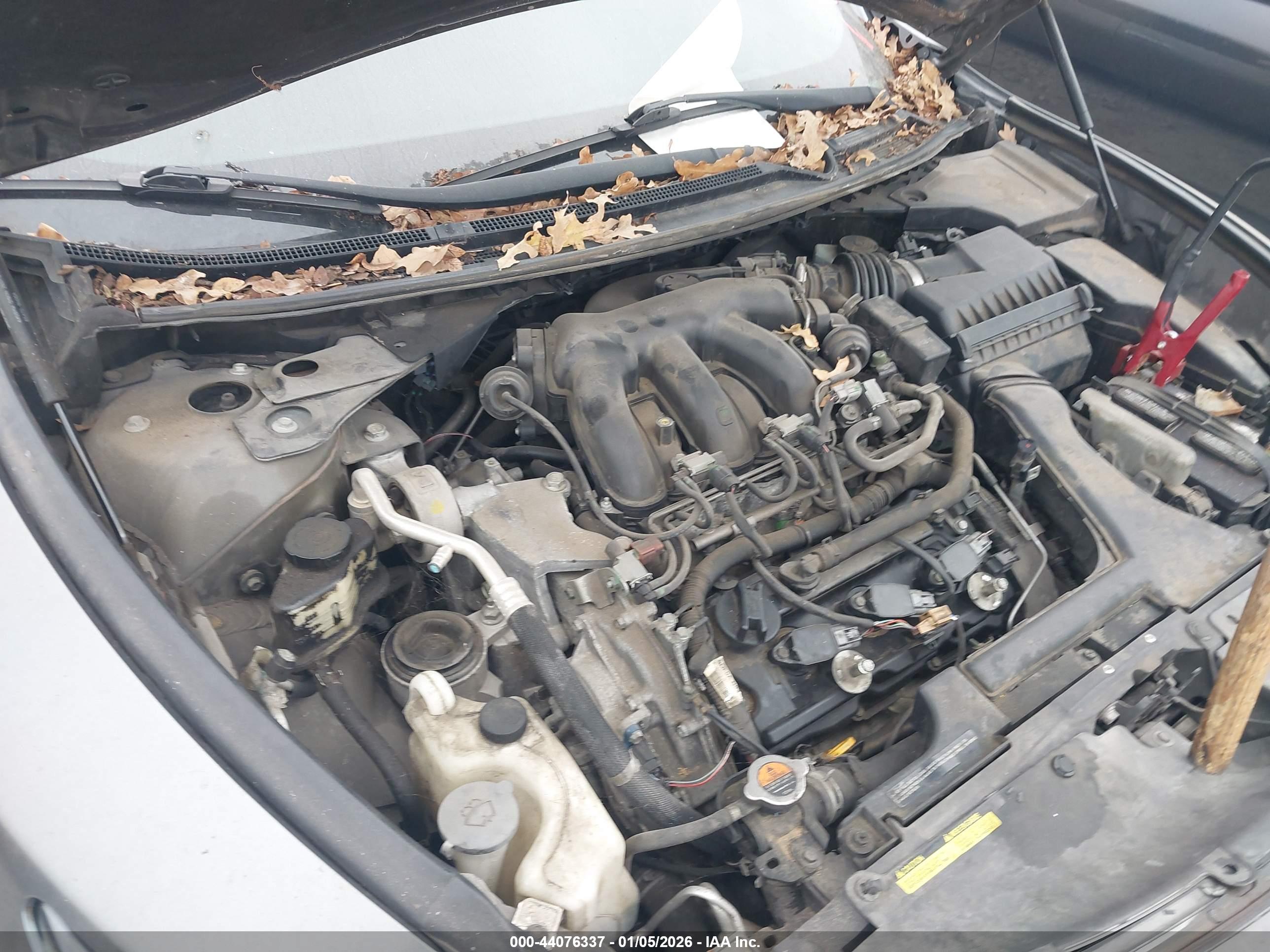 NISSAN MAXIMA image 10
