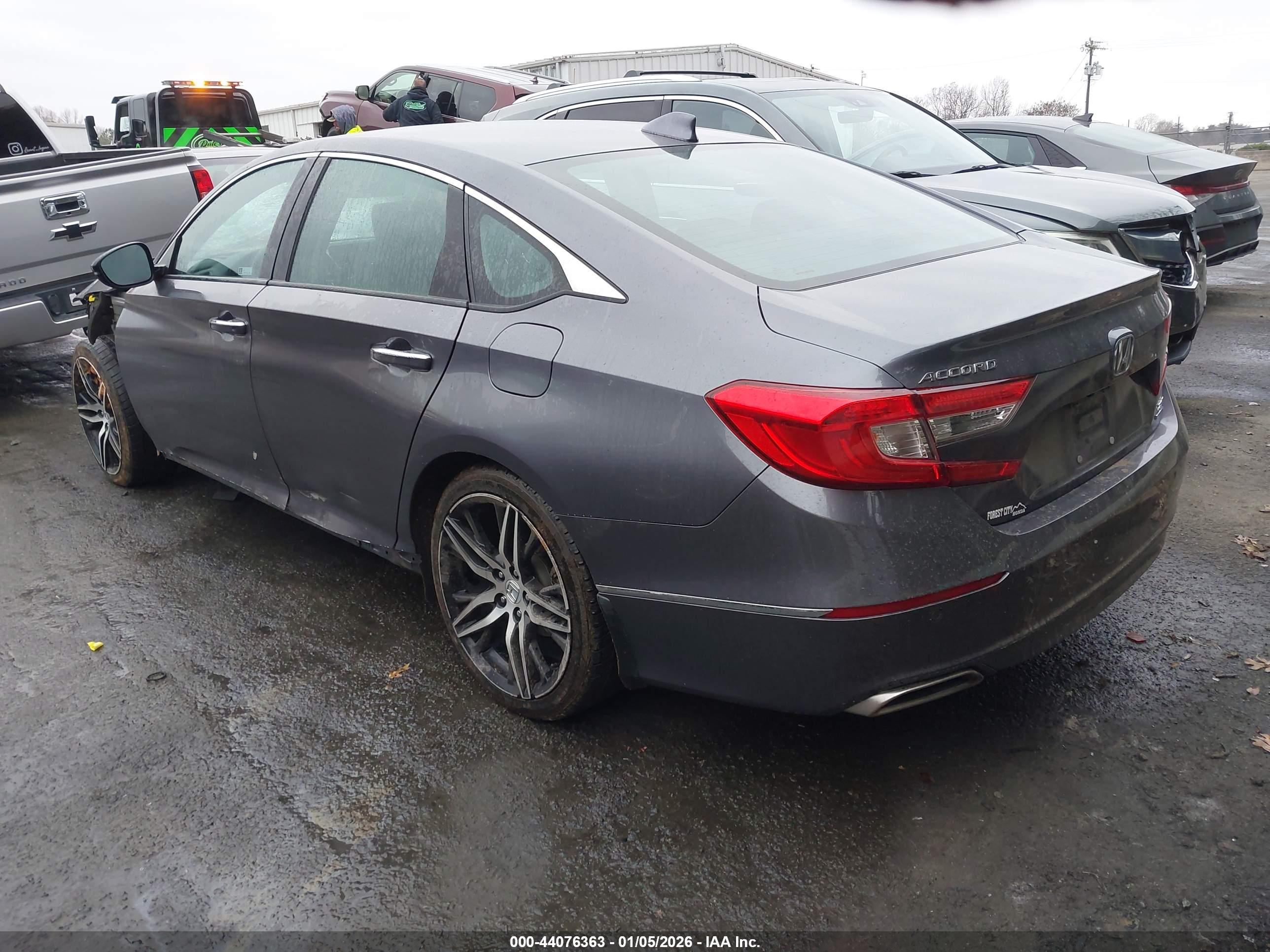HONDA ACCORD image 3